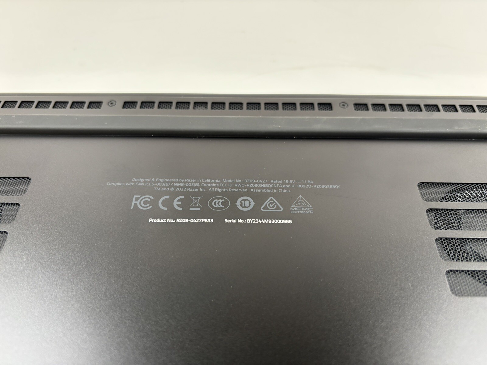 Razer Blade 14 RZ09-0427 RZ09-0427PEA3 3.3GHz Ryzen 9 6900HX 16GB 1TB RTX 3080