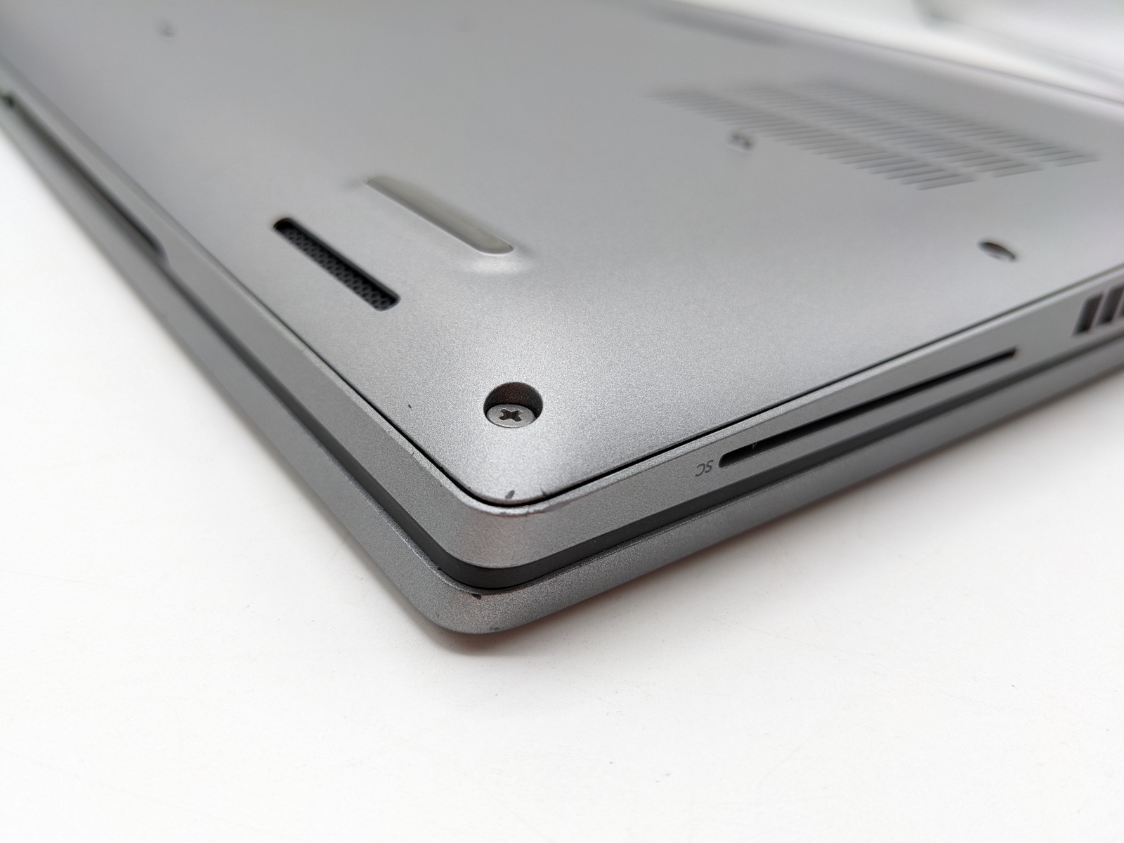 DELL LATITUDE 5530 I7-1255u 16GB RAM 256GB SSD – GRADE D