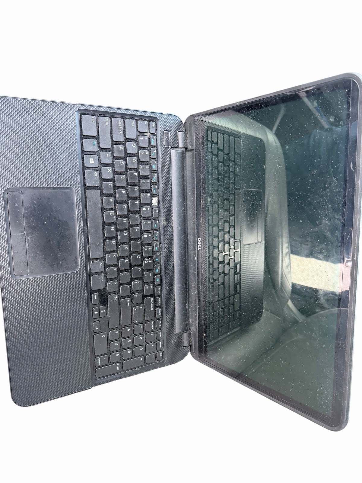 DELL INSPIRON 3521 P28F Untested No Power Supply Parts Only