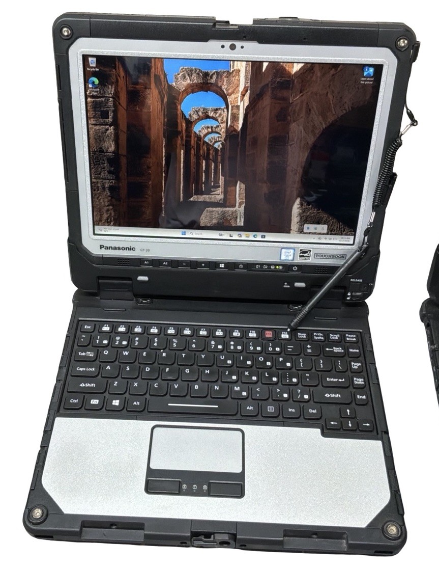 Toughbook Panasonic CF-33 I5-6300U 8GB RAM 256GB SSD W11P W/CHARGER LOT 2