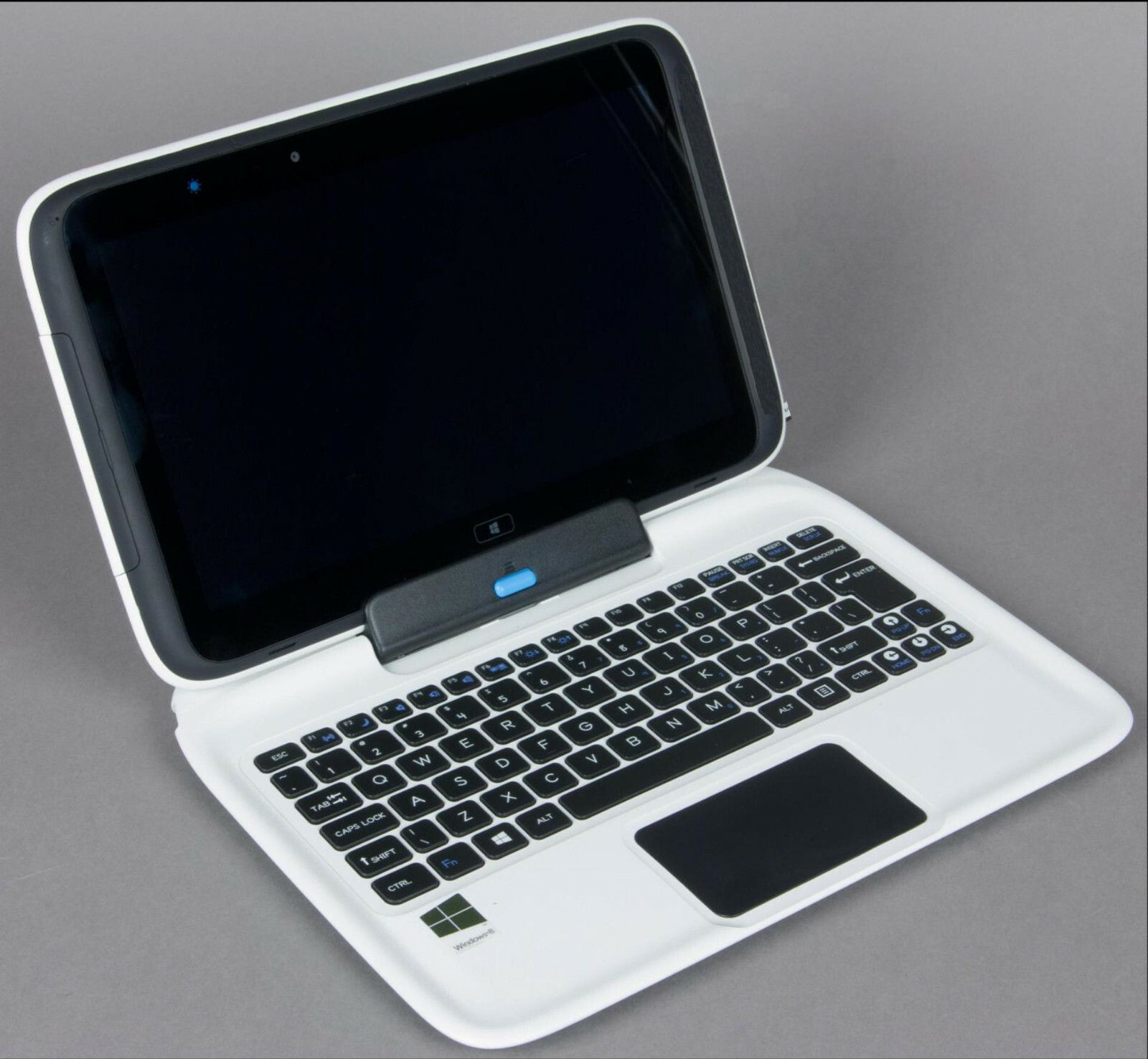 Panasonic Convertible Laptop 3E Quad Core 2GB 64GB SSD Touchscreen QWERTZ WIN10