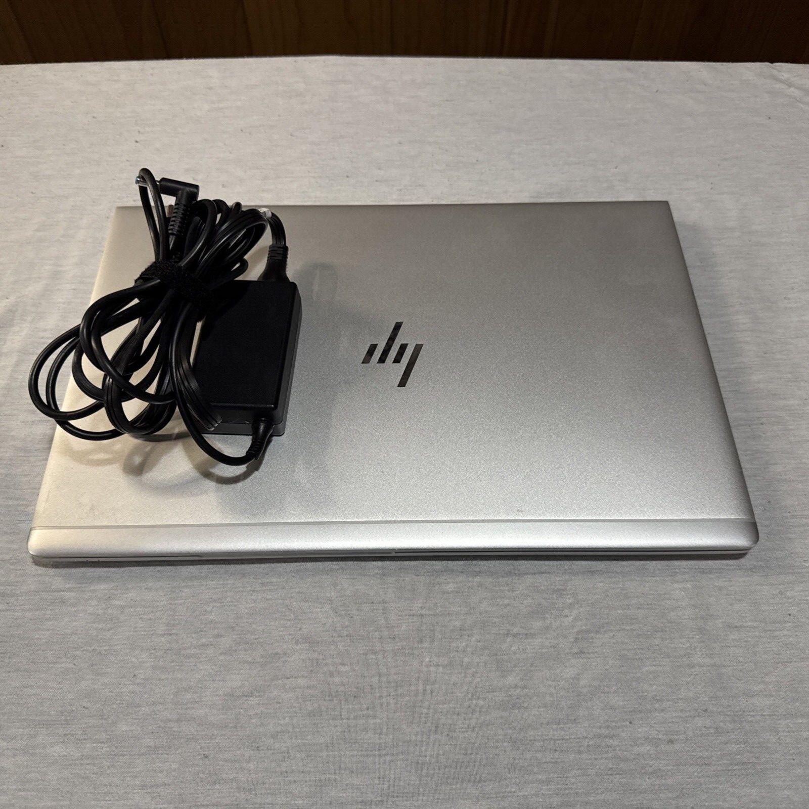 HP EliteBook 850 G6 – Intel Core i5-8365U – 7KJ99UT#ABA w/ Ultraslim Dock
