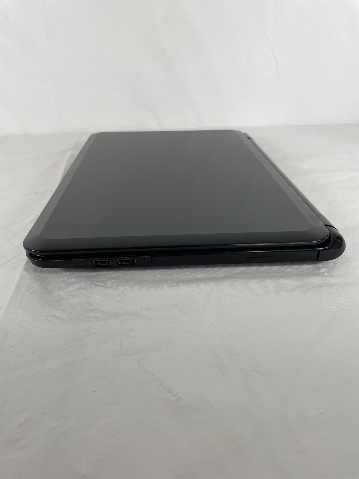HP 15 Notebook PC Pentium N3530 @ 2.16GHz 4 GB NO HDD NO OS – READ