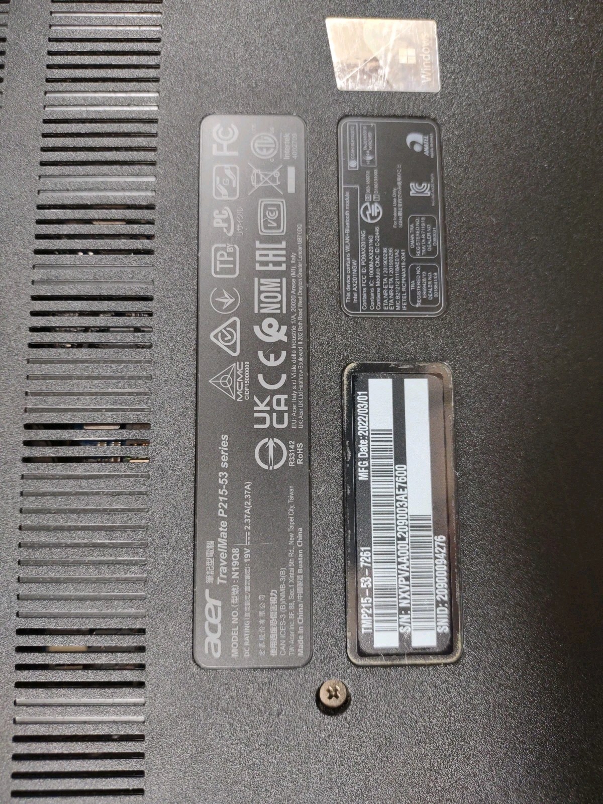 Acer TravelMate P215-53 N19Q8 W/ I7-1165G7, 16GB, 1TB.