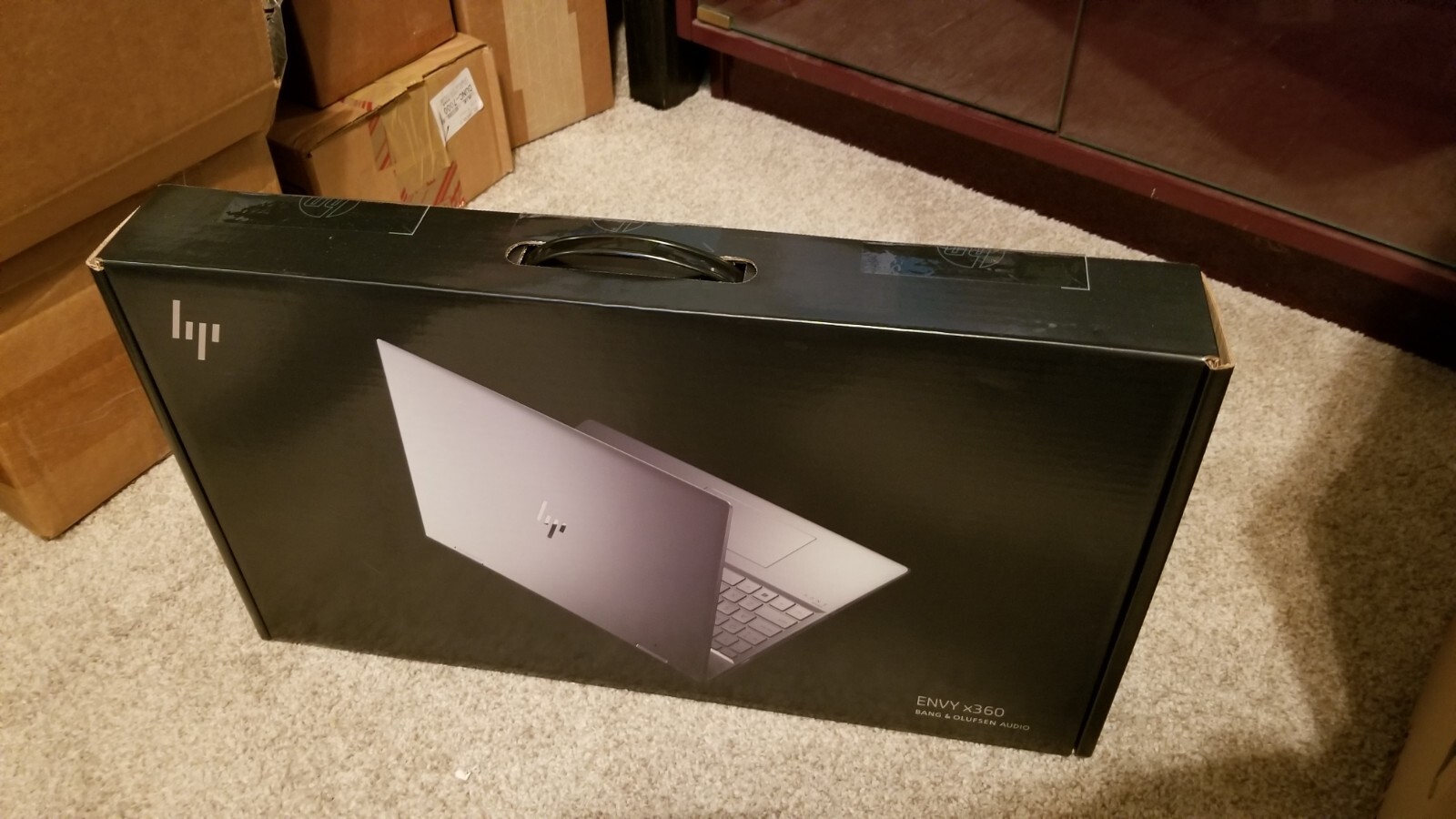 HP ENVY x360 15.6″ (512GB, i7 10th, 1.8 GHz, 12 GB ) Laptop – 15m-dr1012dx NEW