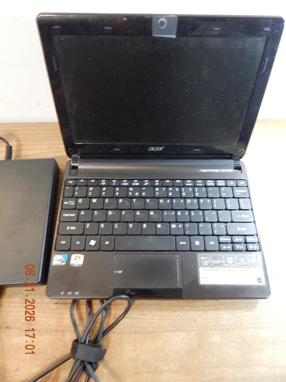 Acer Aspire One Laptop Computer For * Repair Or For Parts *