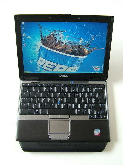 Dell Latitude D430 Core 2 Duo U7500 1.06Ghz 2GB RAM 1280x800px Windows 7 Pro