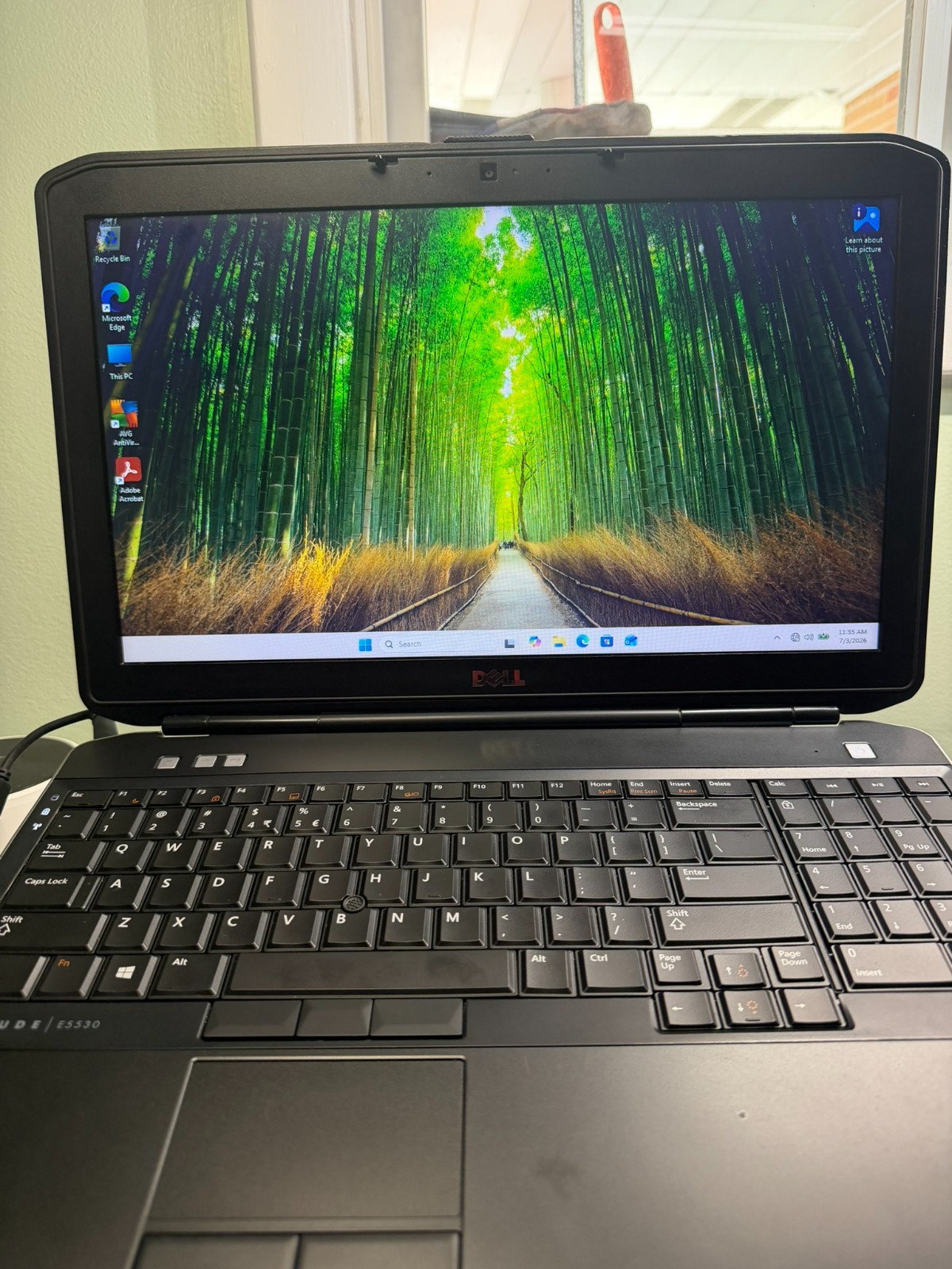 Dell Latitude E5530 Win11 Pro, Office 2010, i5-3230M 8GB RAM 233GB SSD w/Charger