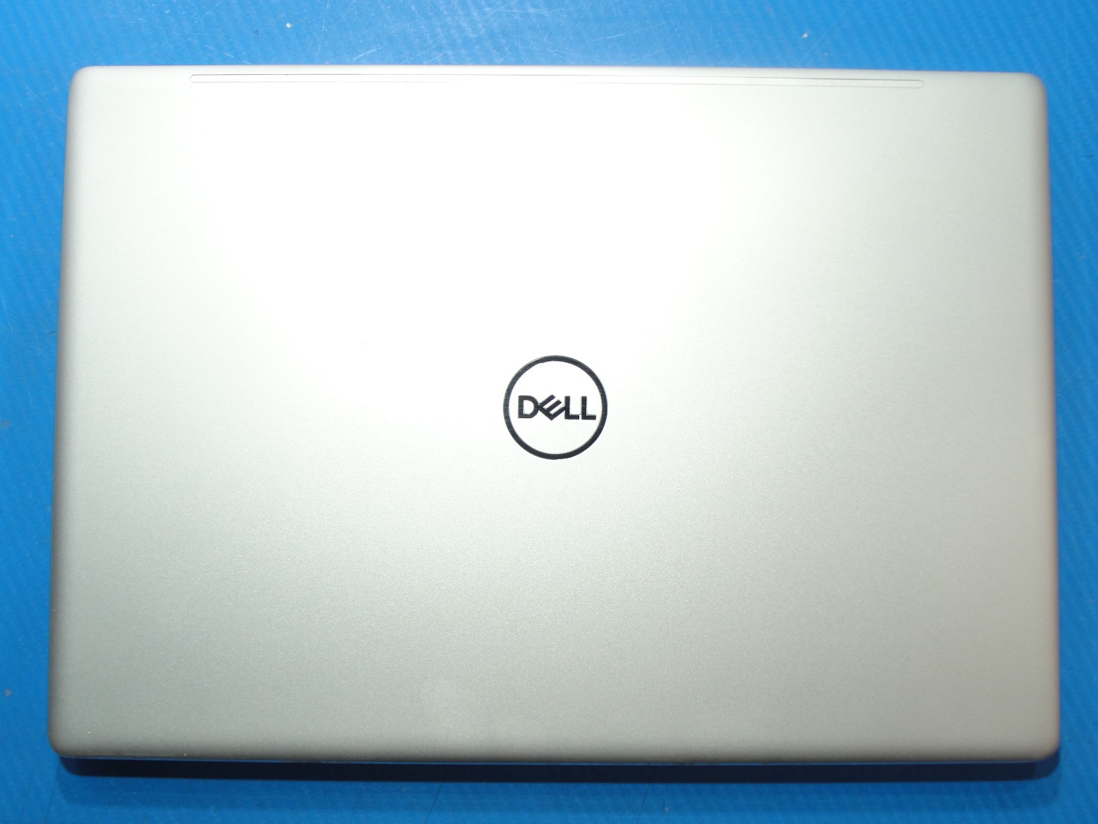 Dell Inspiron 7370 13.3”FHD TOUCH Core i5-8250U 1.6GHz 8GB RAM 256GB SSD+Charger