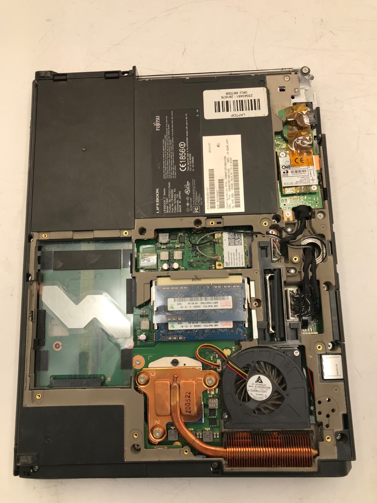 Fujitsu LifeBook T900 Intel Core i5-520M 2.4GHz 13″-CASE DAMAGE- MZ