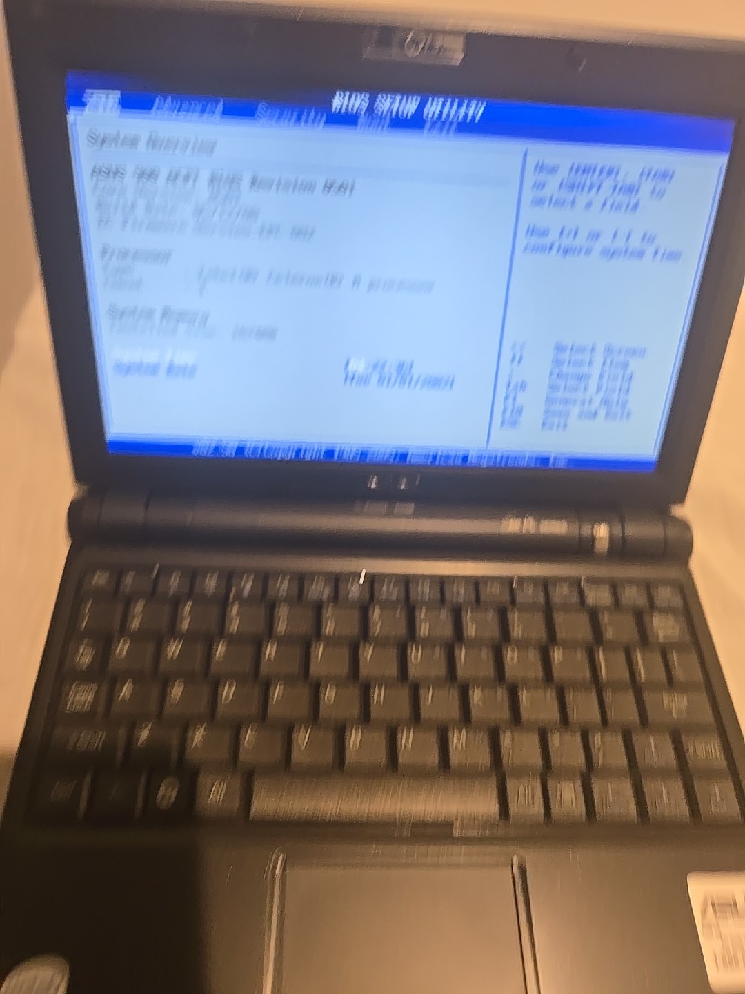 ASUS Eee PC 900 Black Netbook Computer Intel 1GB Ram w/ Charger Linux