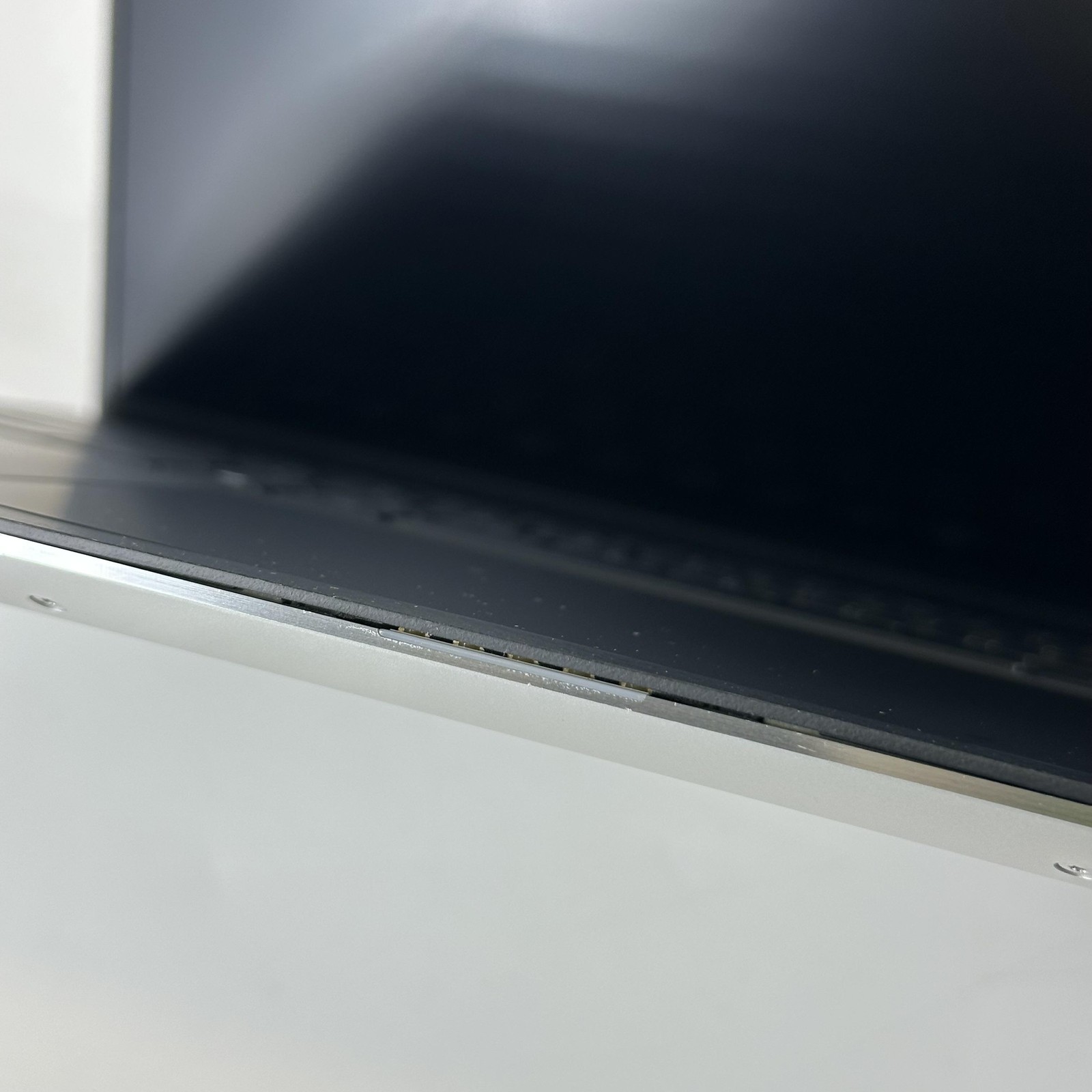 Dell XPS 15 9510 FHD+ i7-11800H 2.30GHz 32GB 1TB SSD RTX 3050 Ti Good FRAME GAP