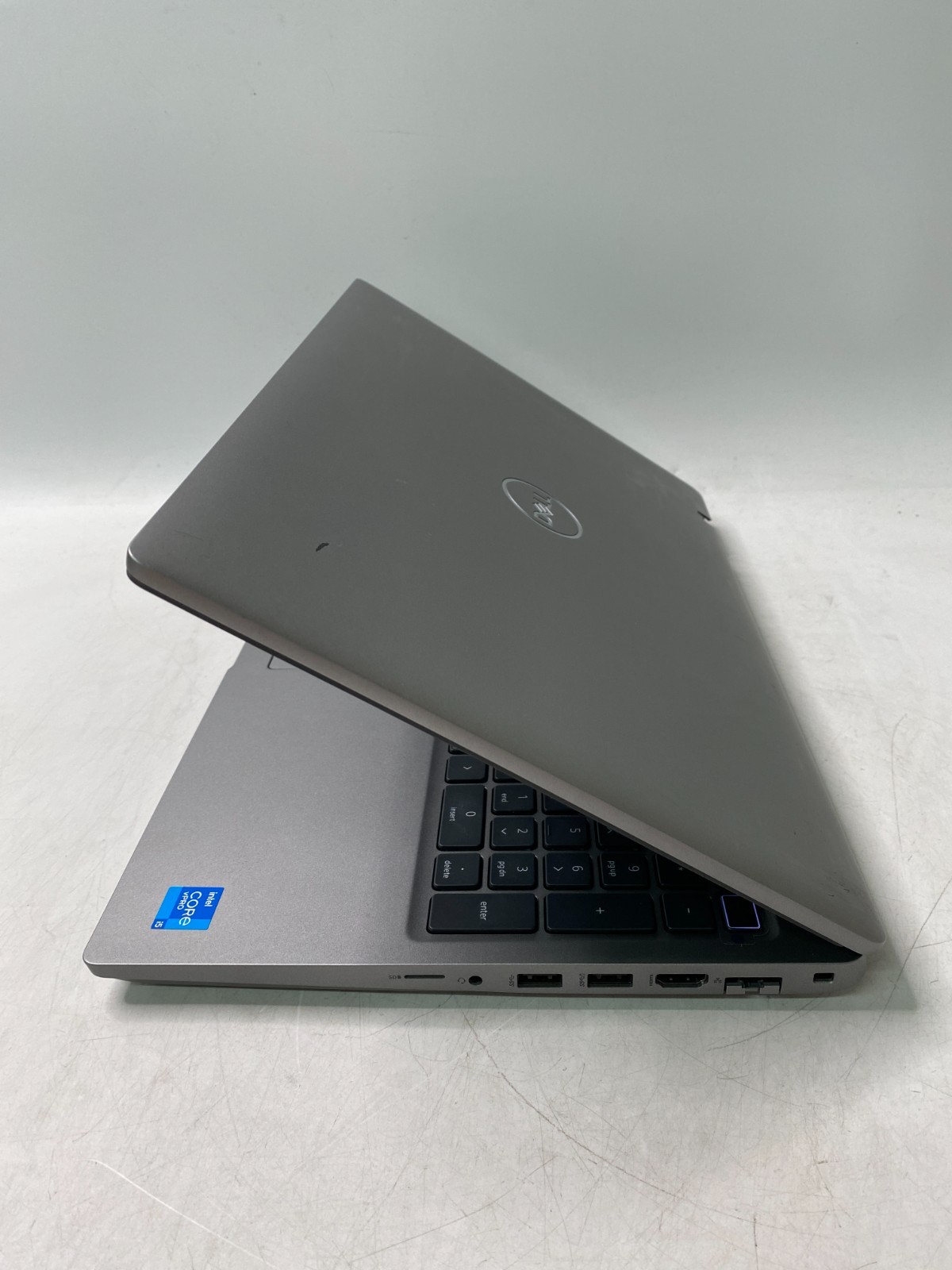 Dell Precision 3561 i5-11th 16GB DDR4 256GB SSD Win11H 70%+ Broken Plastic PARTS