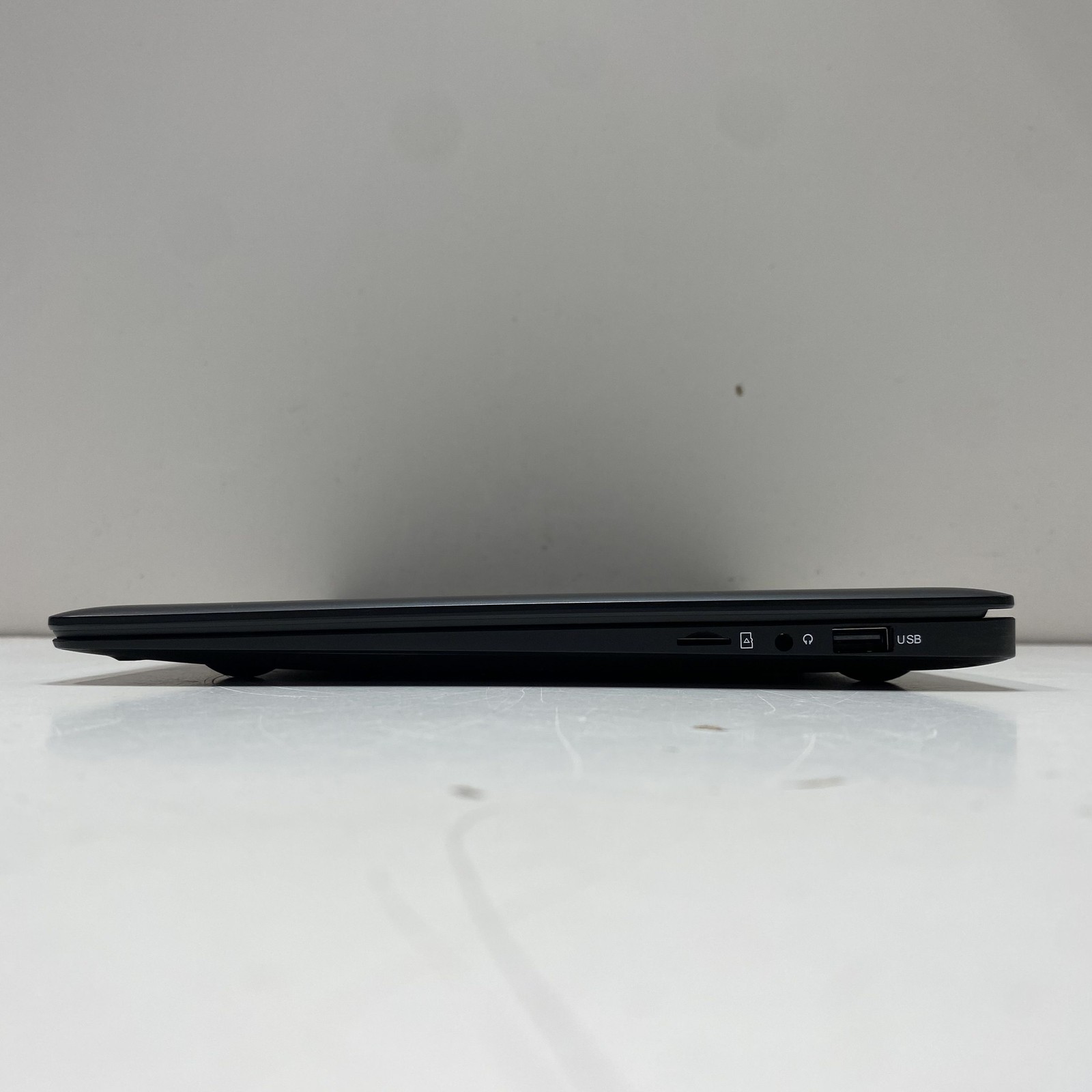 TG-TEK TGL1401 14.1″ Laptop Windows 10 Black Tested Working Factory Reset