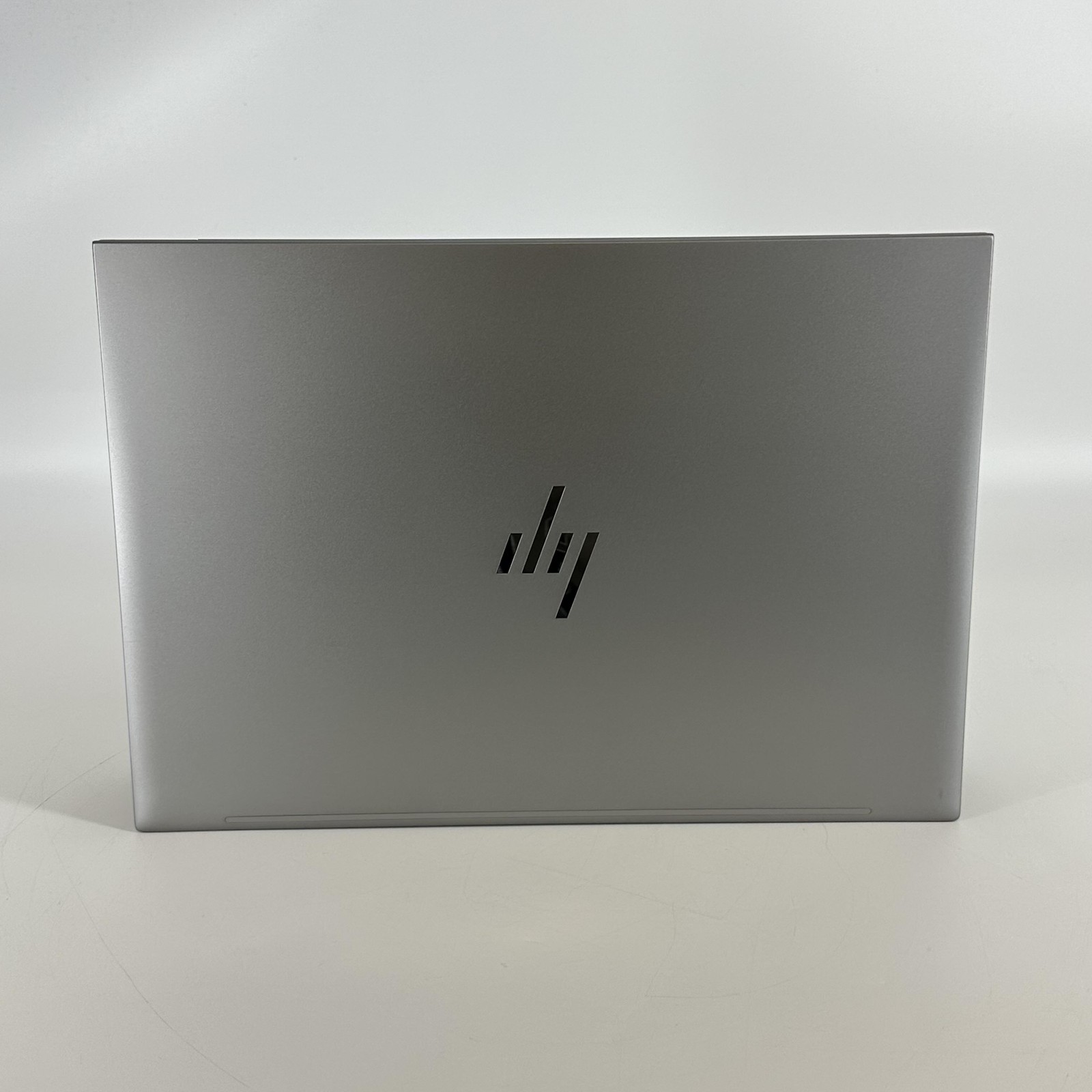 HP ZBook Firefly 16 G11 FHD+ 1.7 GHz Ultra 5 135H 16GB 512GB SSD RTX A500
