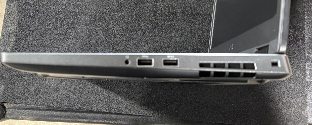Dell Precision 7530 Intel Core i7-8850H 16GB RAM 512GB SSD
