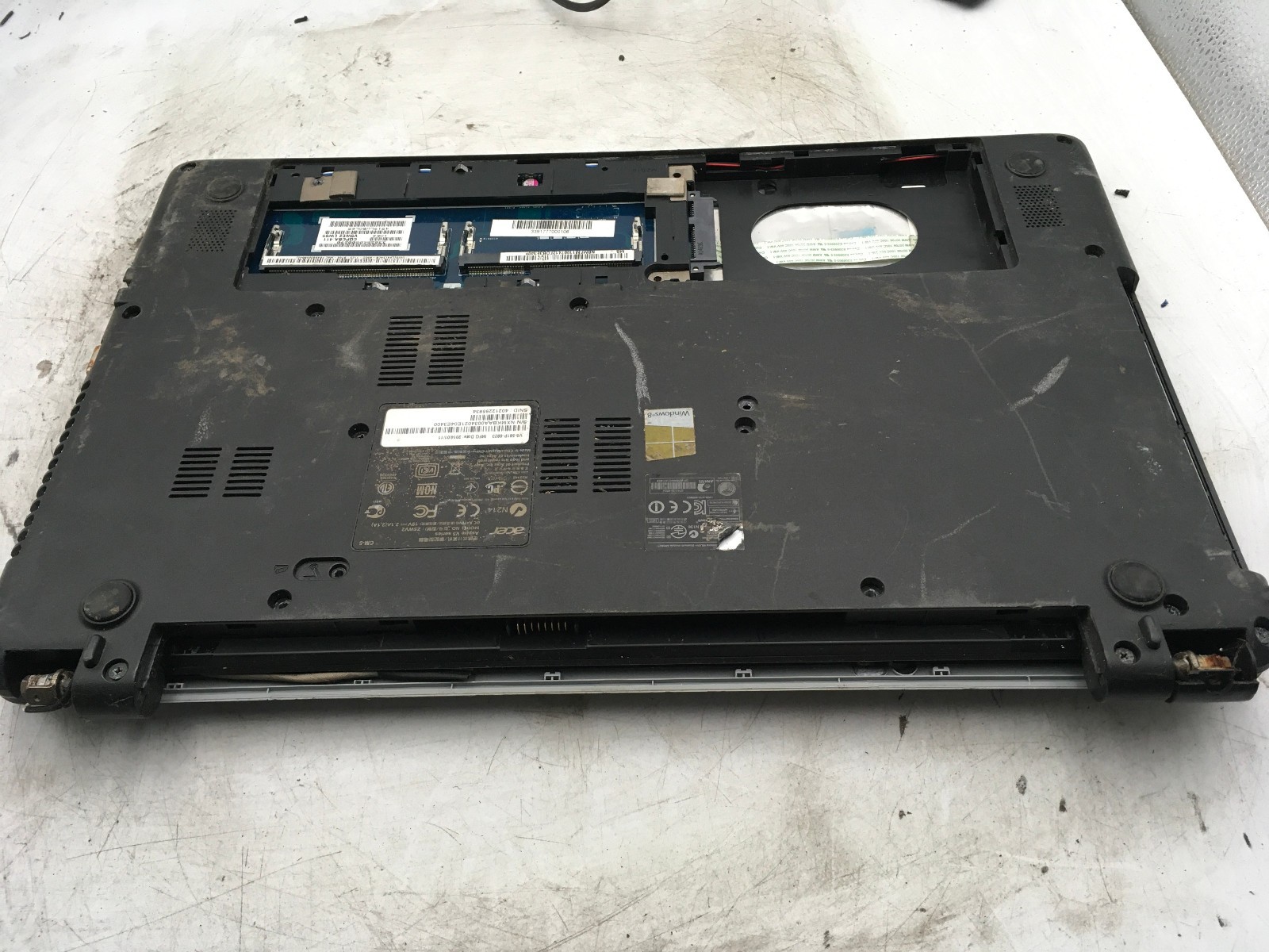 ACER ASPIRE V5 Z5WV2 – FOR PARTS/NO LCD – INTEL CORE i5-3317U – NO RAM – READ-BB
