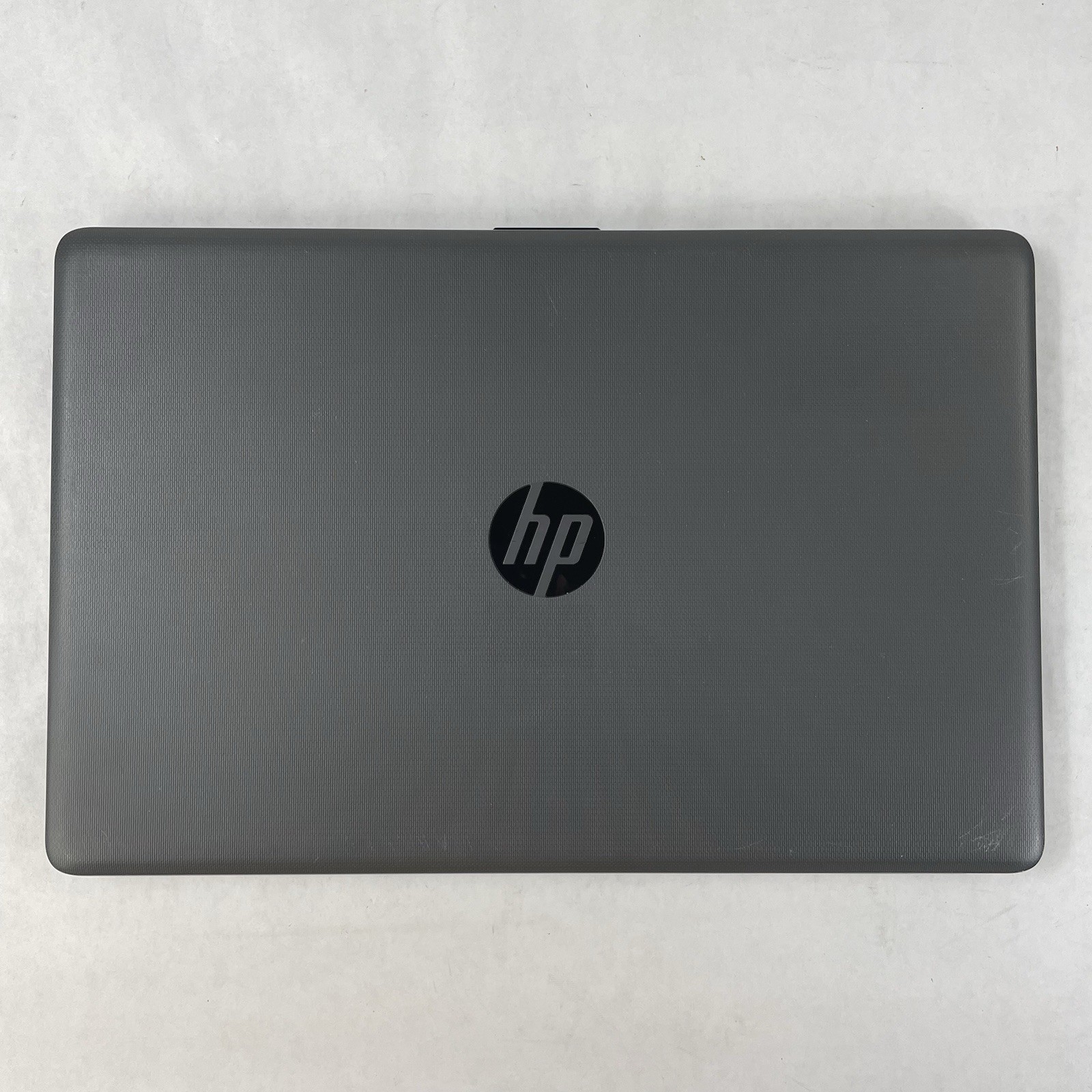 HP 255 G7 15.6″ Ryzen 3 2200U 2.50 GHz 8 GB RAM No SSD/OS/AC
