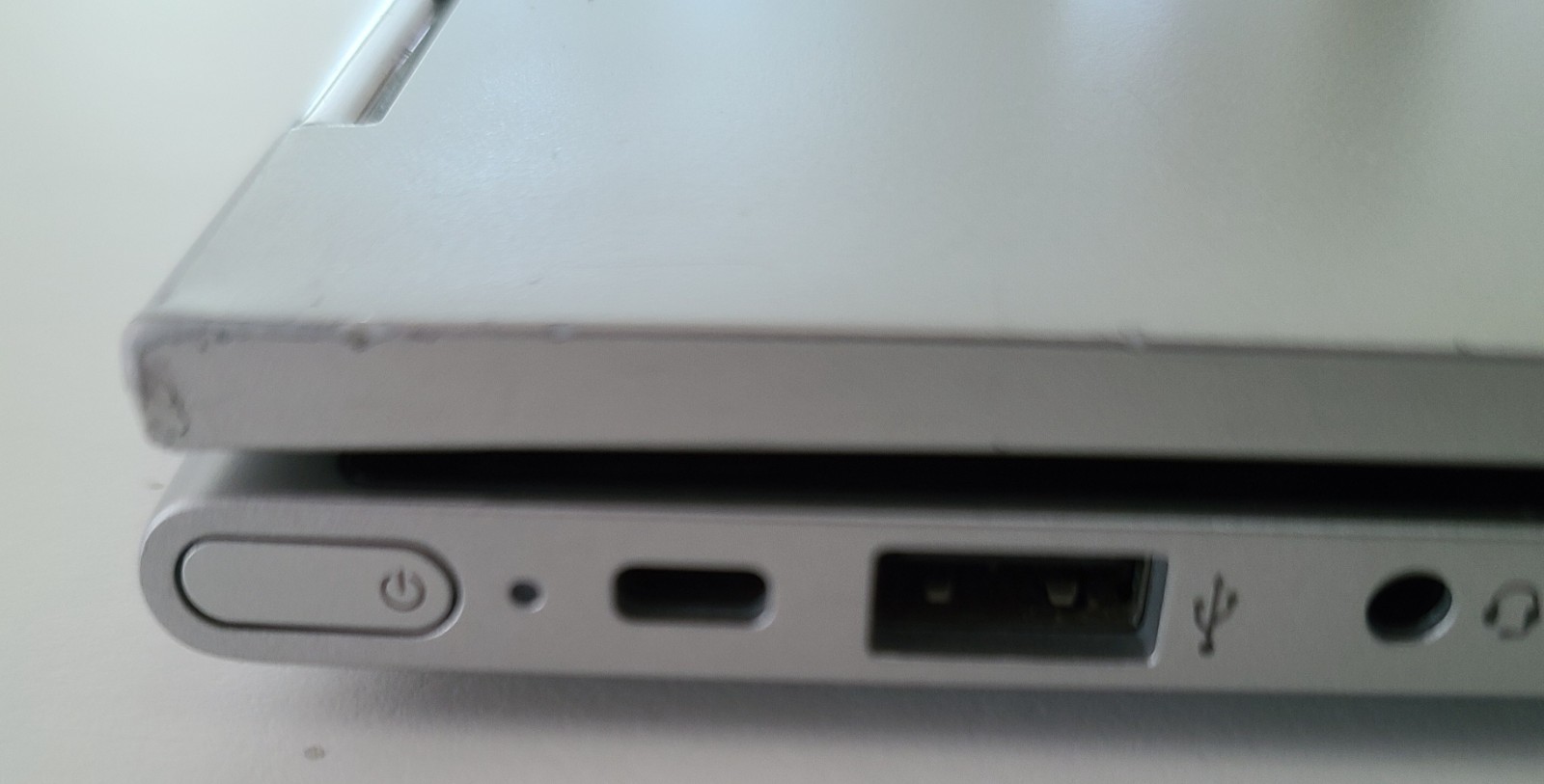 HP Pavilion m3-u001dx Intel i3-6100U 2.3GHz 6 GB 500GB HD