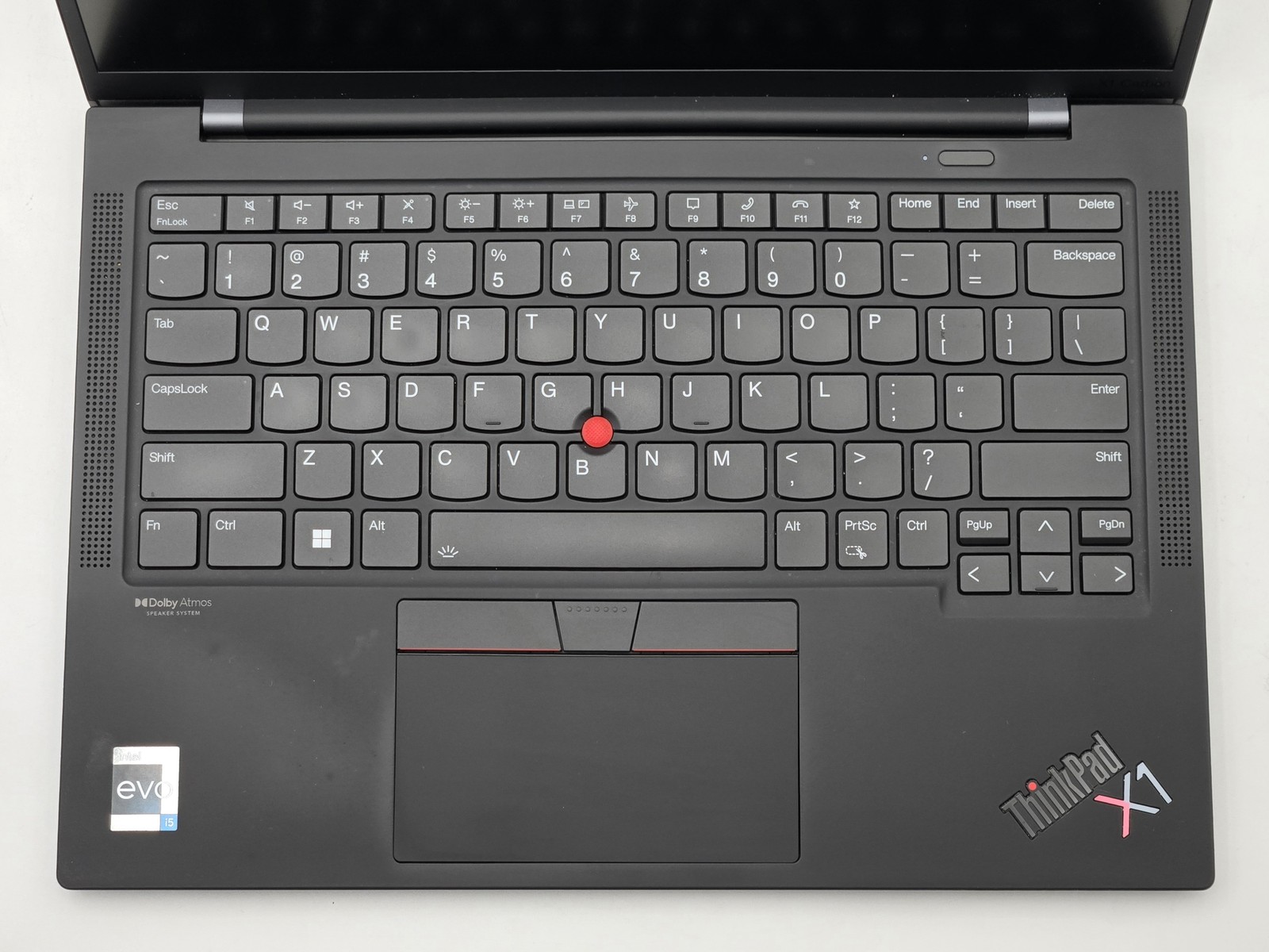 Lenovo ThinkPad X1 Carbon Gen 10 14 WUXGA Touch i5-1240P 16GB 512GB SSD W11P