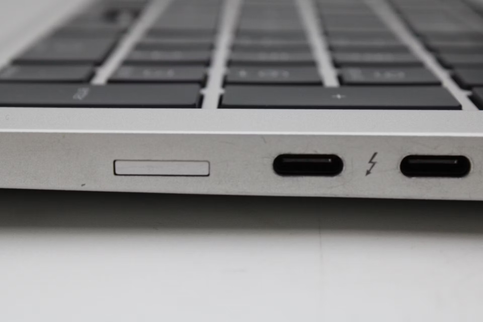 HP EliteBook 850 G8 Notebook PC i5-1145G7, 256GB NVMe, 16GB RAM