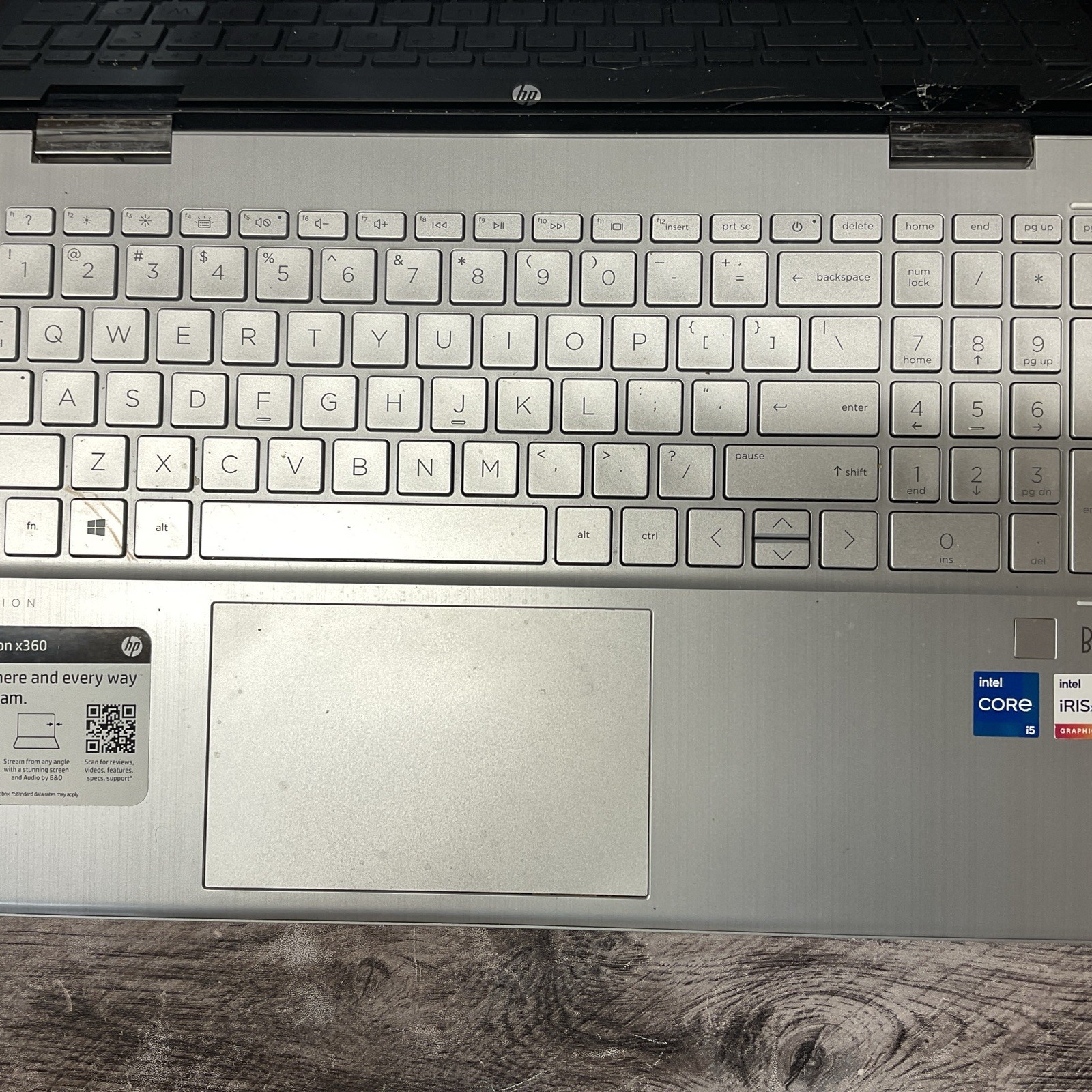 HP Pavilion x360 Convertible 15 / i5 11th Gen / No Power / Cracked Screen / M5