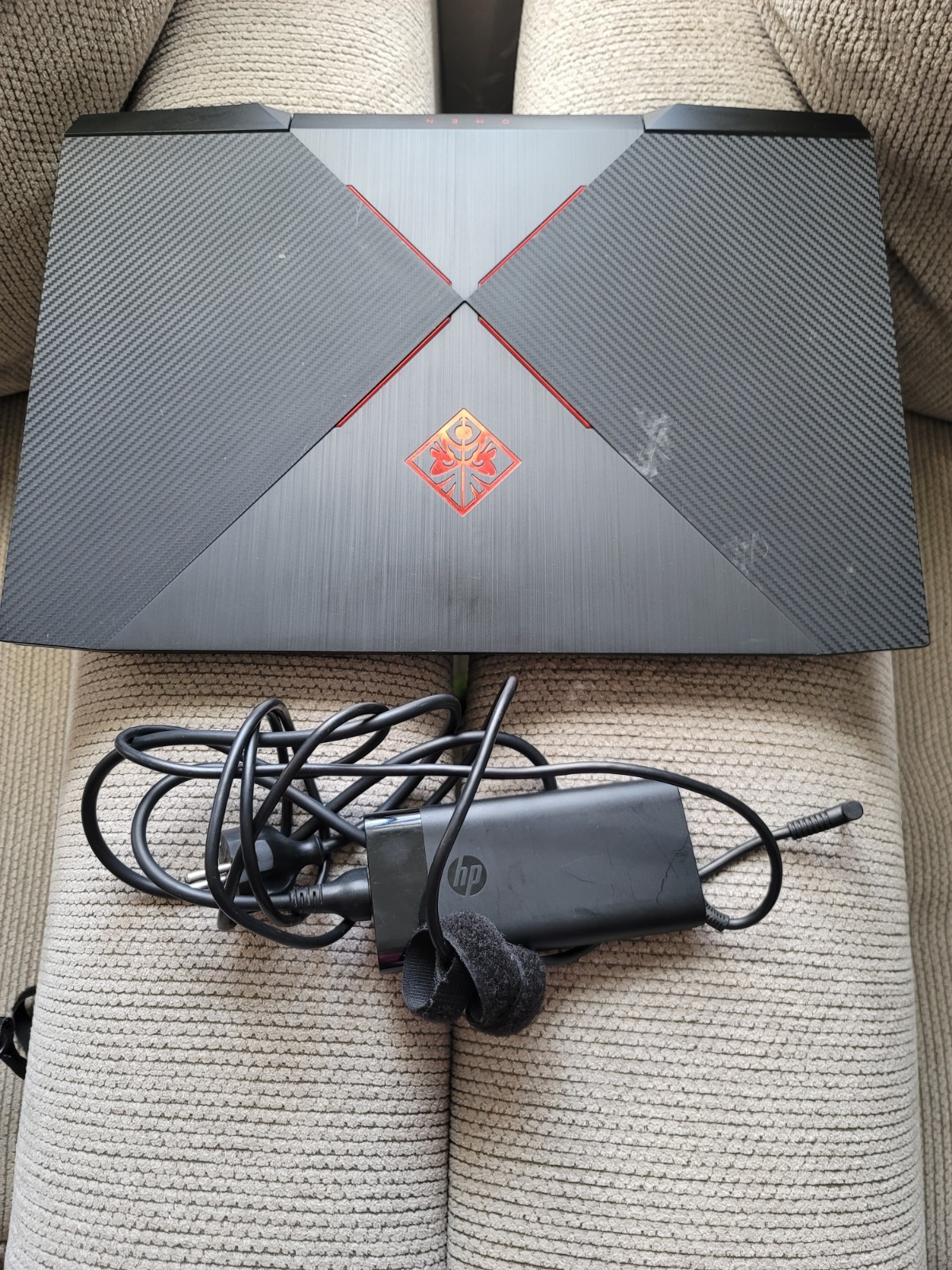 PC HP OMEN 17 in Gaming Laptop i5-8300H |GTX 1050 16GB RAM | 256GB SSD | 1080p