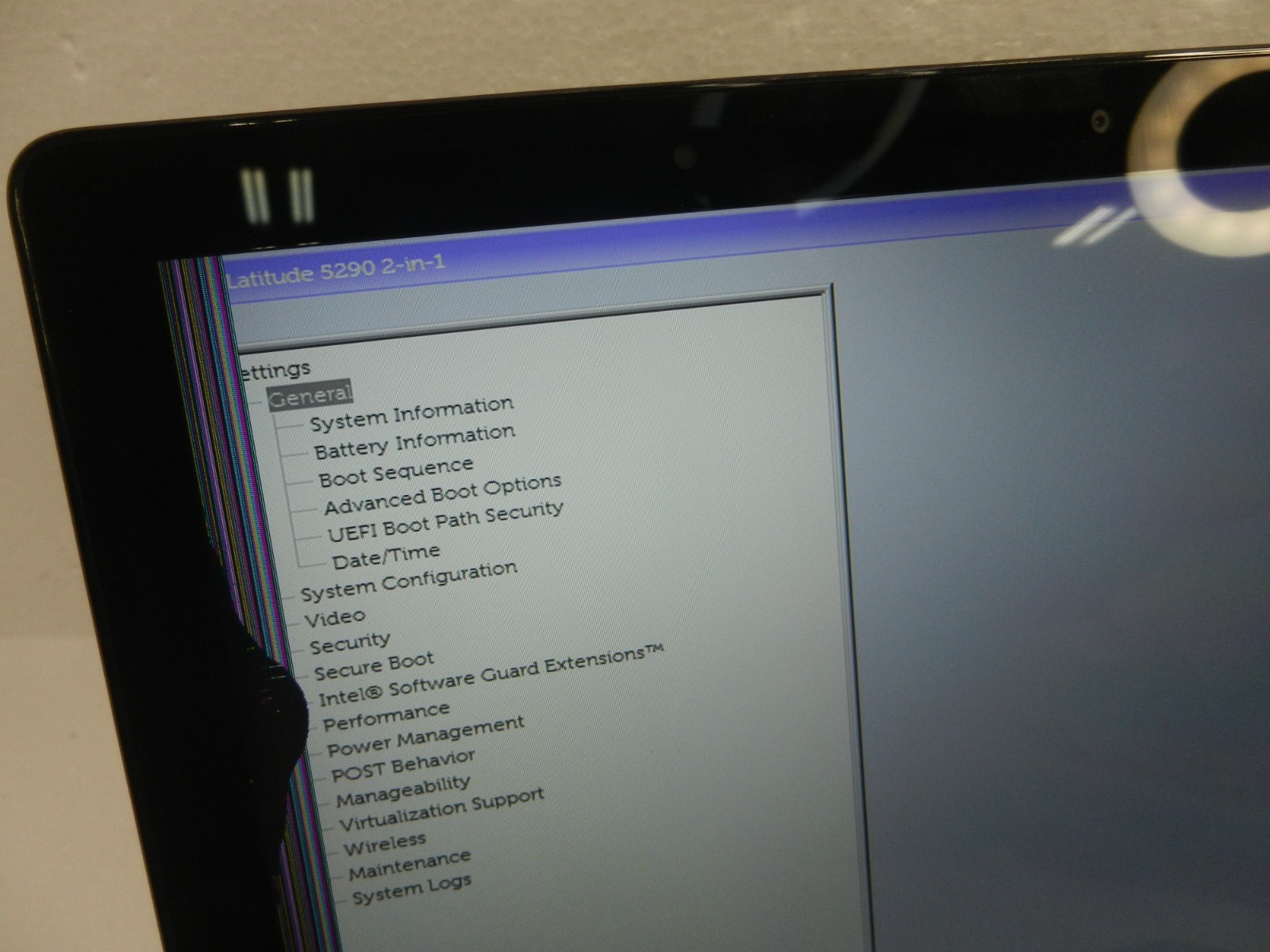 Dell 5290 2-IN-1 Tablet CORE i5-8350U @ 1.70Ghz / 8GB / No HDD – SCREEN ISSUES*
