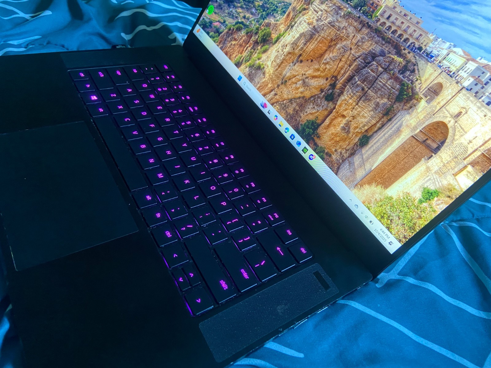 Razer Blade 15.6″ (512GB SSD , Intel Core i7 10th Gen., 5.10GHz, 16GB) Gaming…