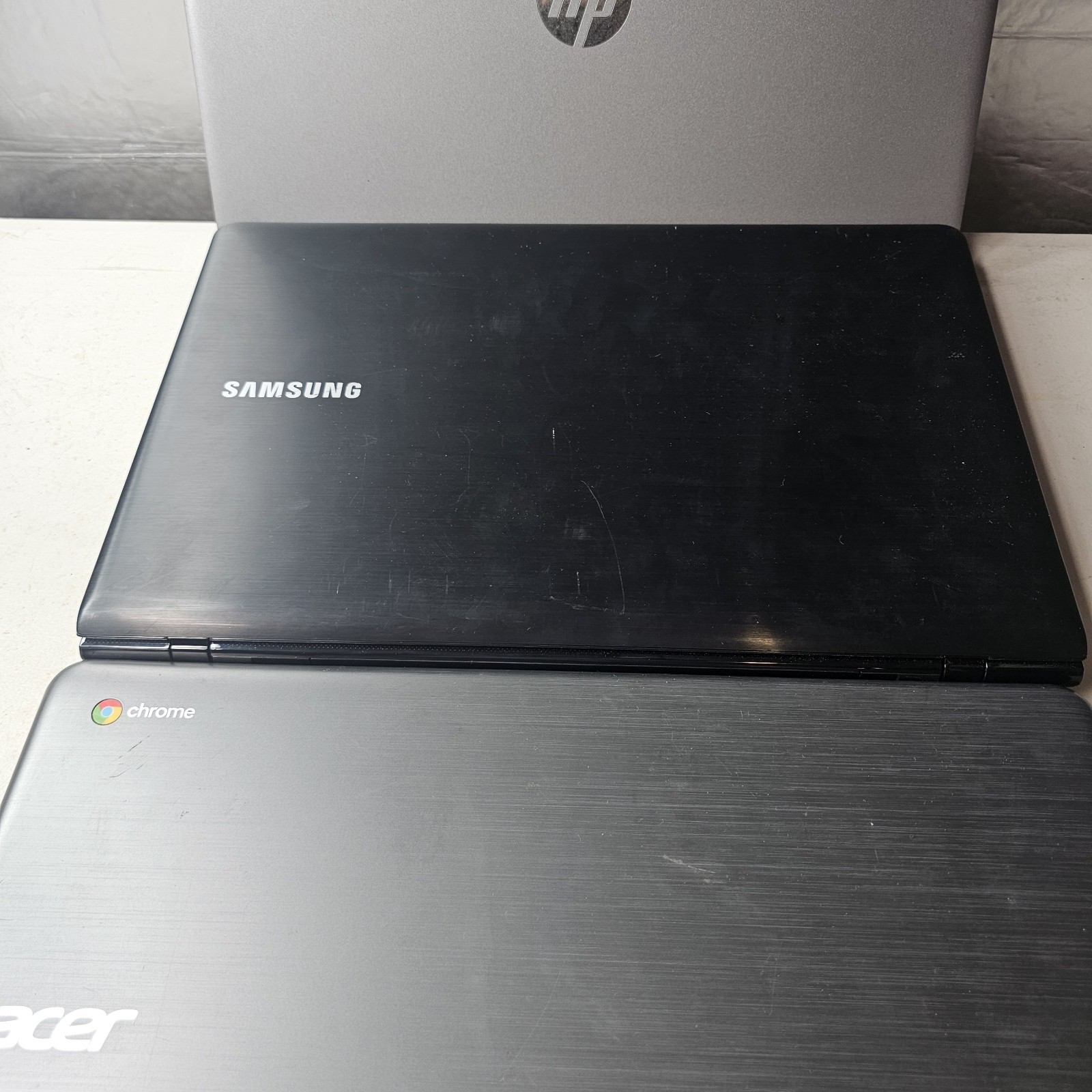 Lot of 3 Loptops HP Pavillion, Samsung,and Acer Chromebook Parts Only