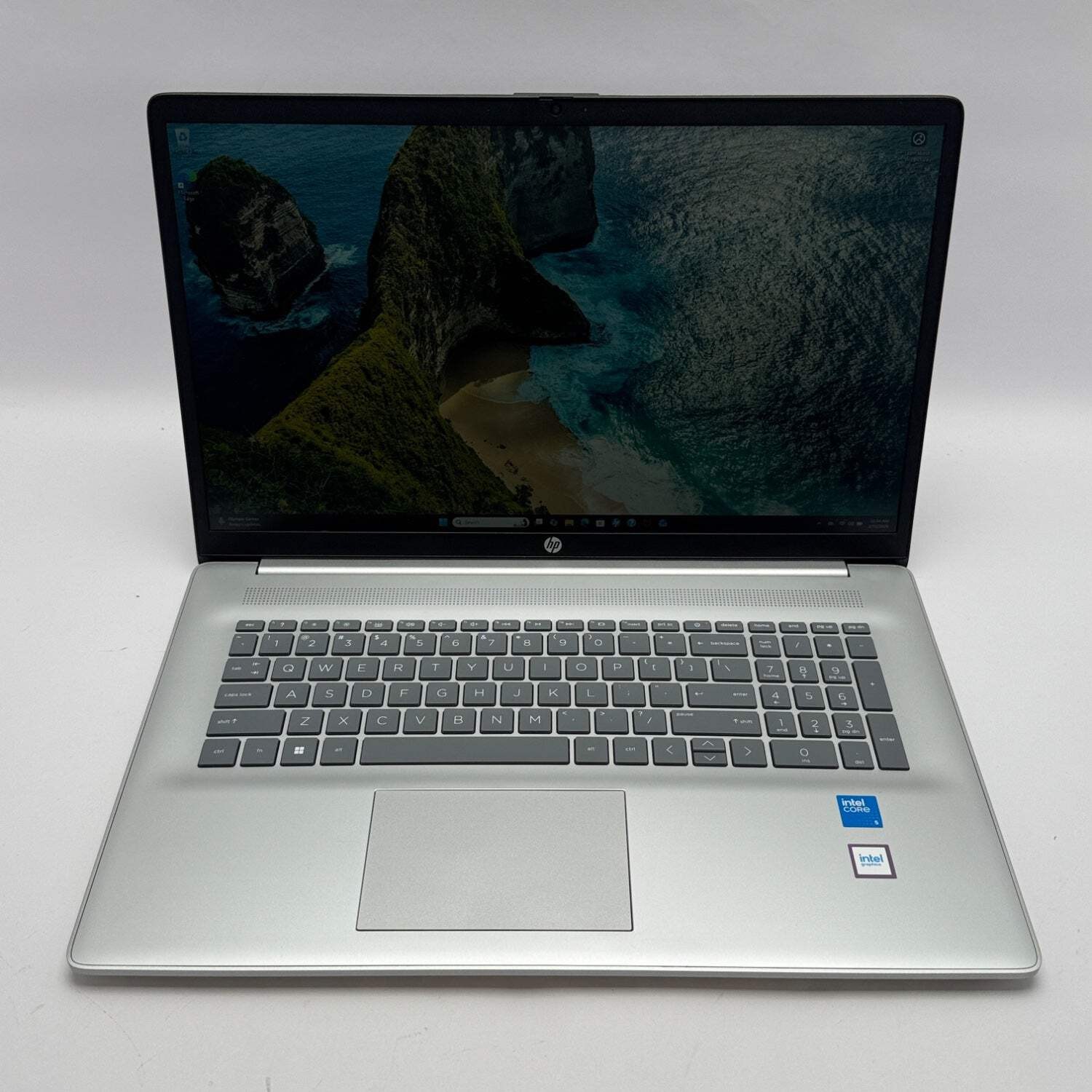 HP 17-cn4xxx Core 5 120U 14 512GB