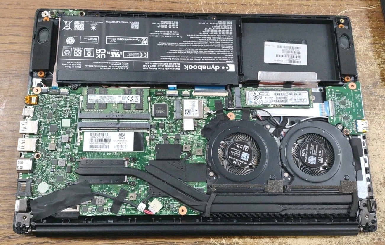 Dynabook SATELLITE PRO L50-G15250 W/ i7-10510U, 16GB, 1TB