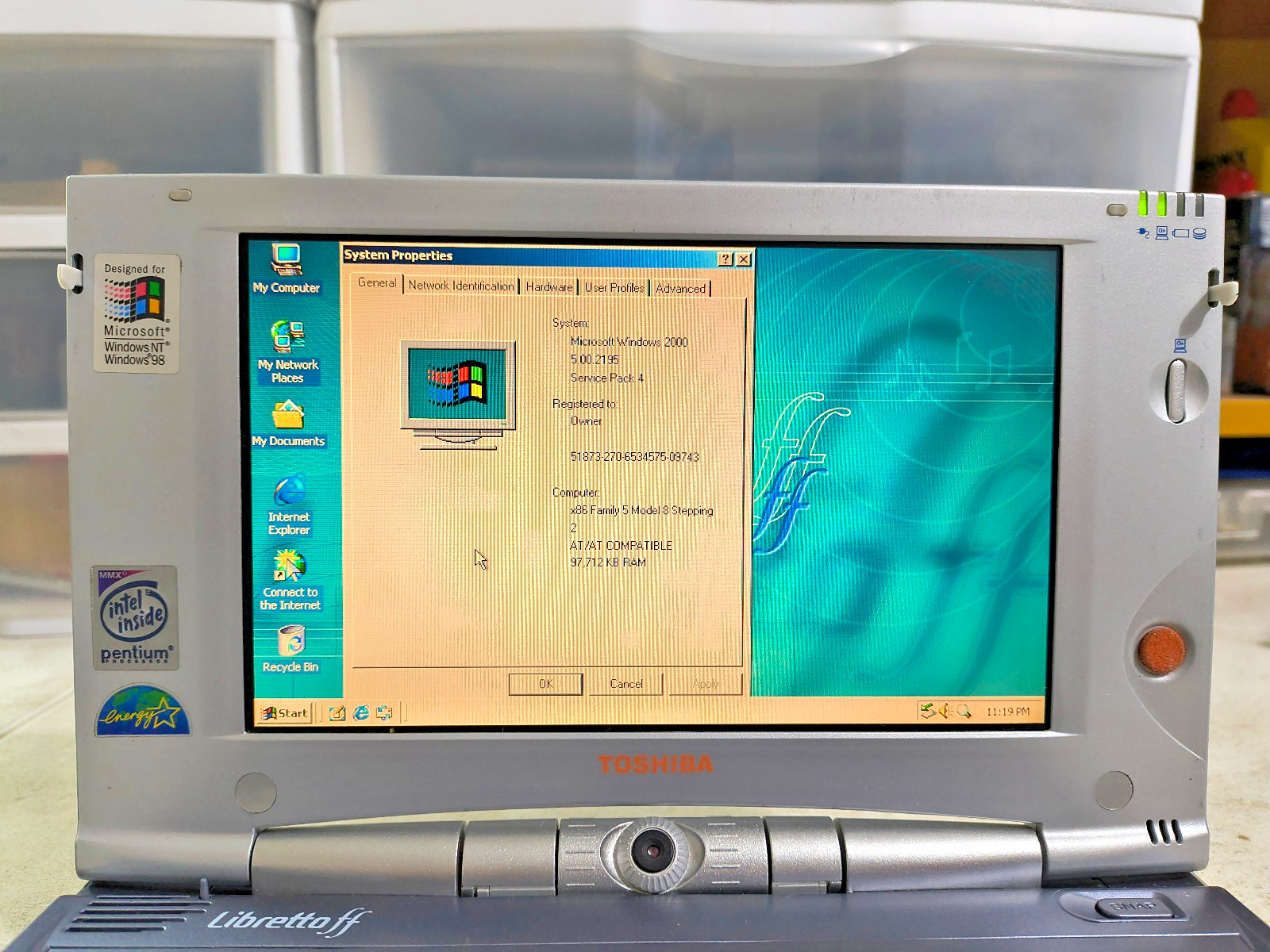 Toshiba Libretto ff1100v Intel P266MHz 96MB, 100GB HD Win2K CD-ROM Floppy RARE