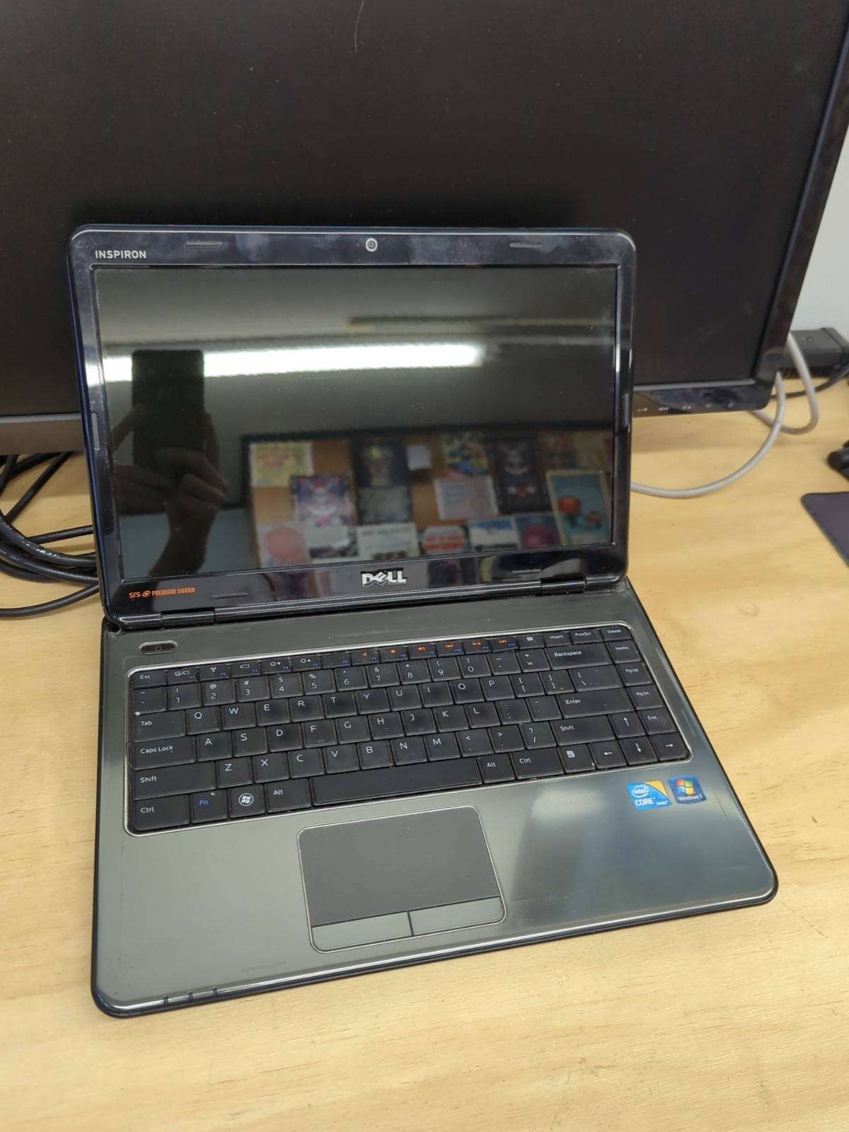 964 – DELL Inspiron N4010 P11G – FOR PARTS / AS-IS