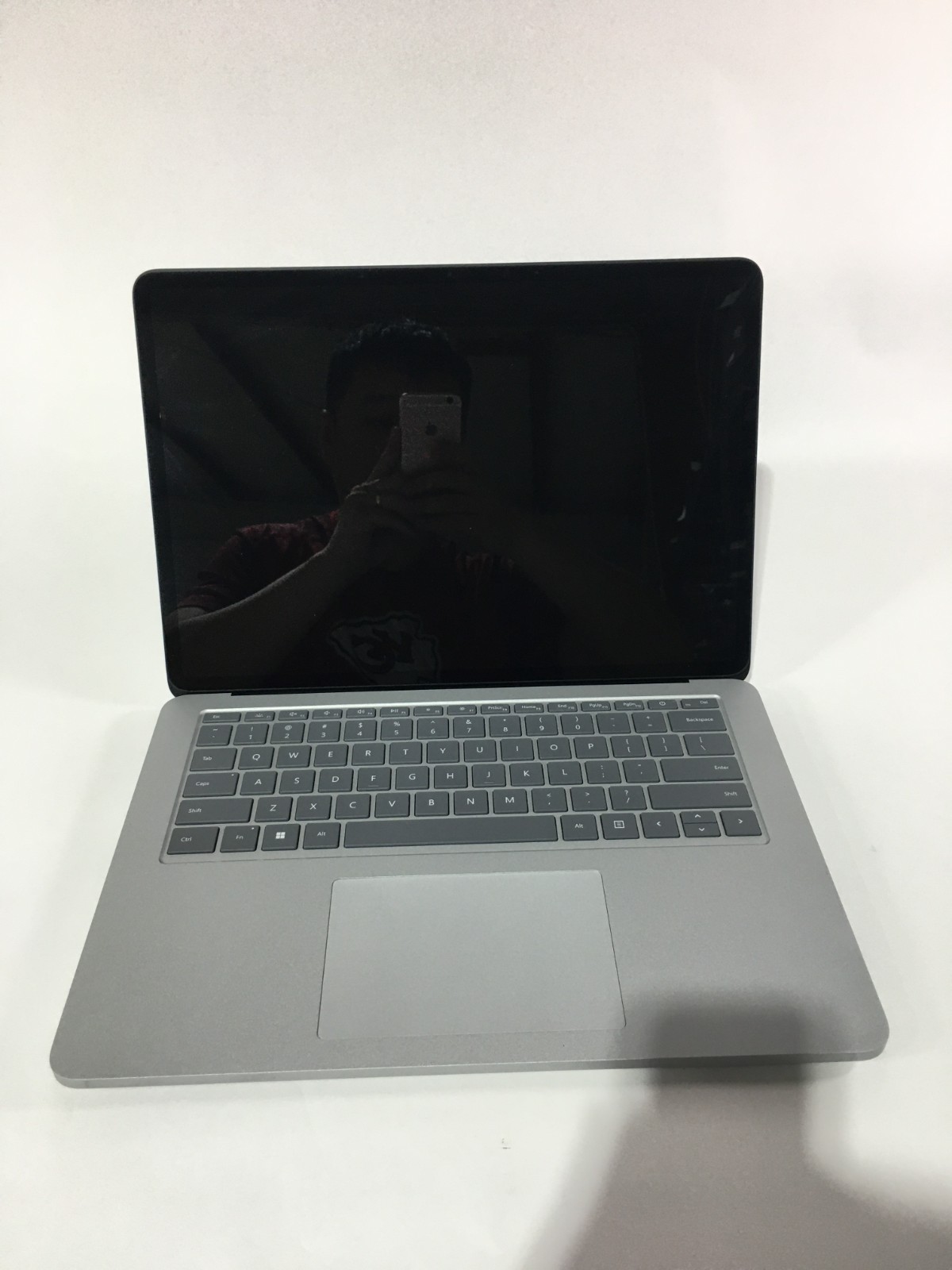 Microsoft Surface Laptop Studio 1964 i7-11370H 1TB SSD 32GB RTX 3050 Ti *No A/C*