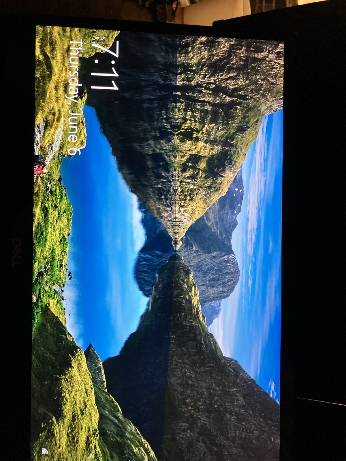 Dell Inspiron 15 7000 15.6 inch (512GB, Intel Core i7 10th Gen., 1.80GHz, 16GB)
