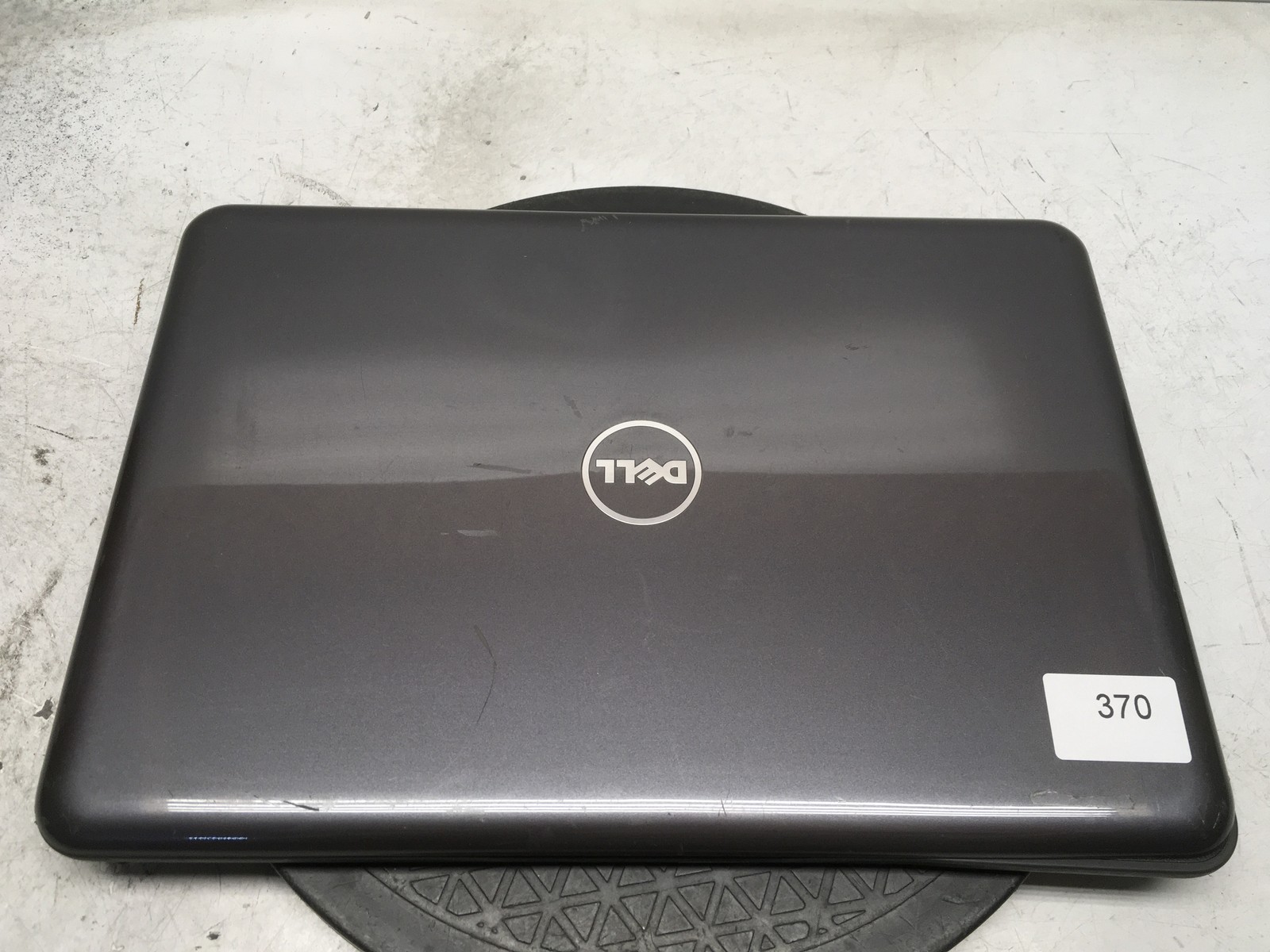Dell Latitude 3380 Intel i5 7th gen No RAM NO HDD No Batt
