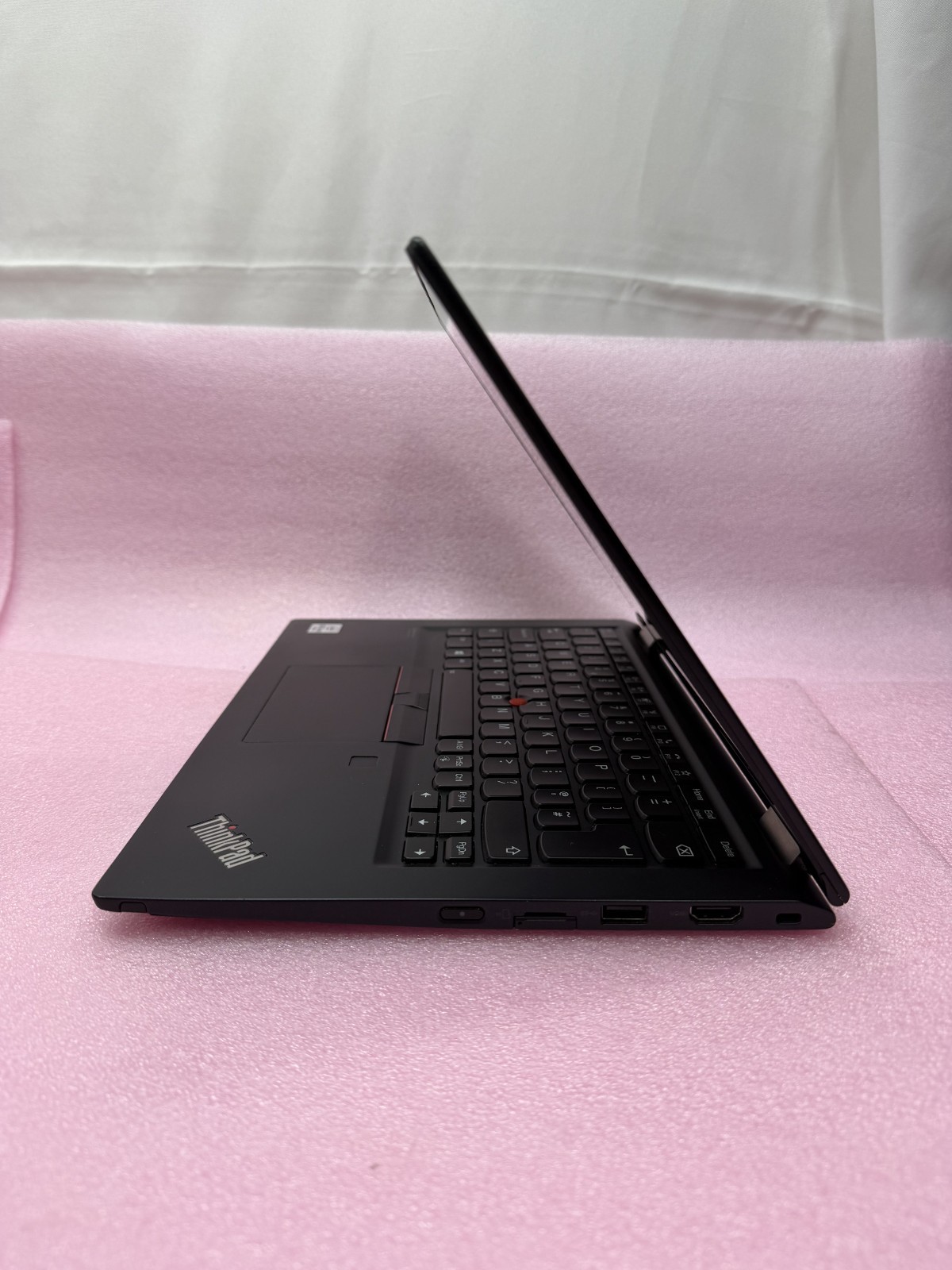Lenovo X13 Yoga Gen 1 12 inch i5 10310U 16GB 512GB SSD UHD Screen Burn