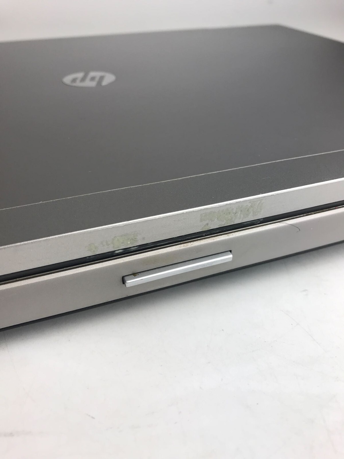 HP Elitebook 8570p Core i7-3740QM 2.70GHz 8GB NO HDD Laptop (READ description)