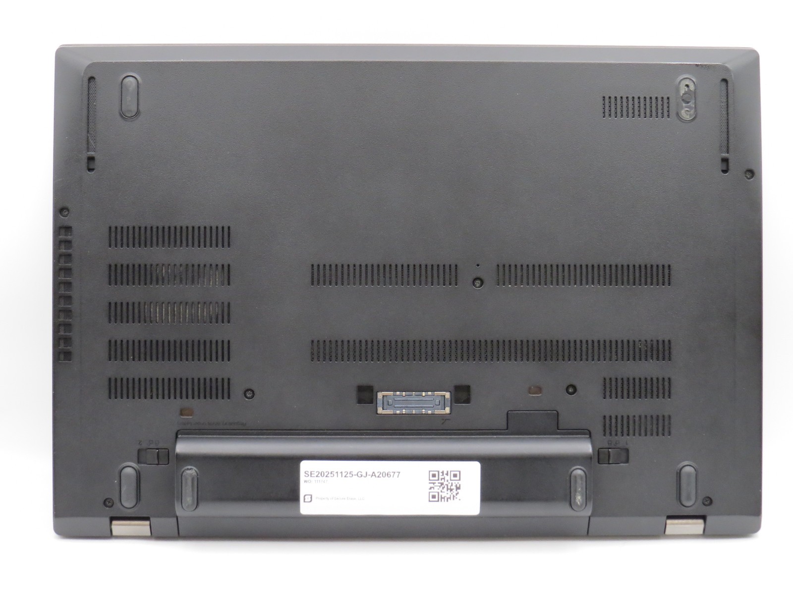 Lenovo ThinkPad T570 i5-7300U @ 2.6Ghz 8GB DDR4 HD 620 15.6″ No OS/AC *REPAIR*