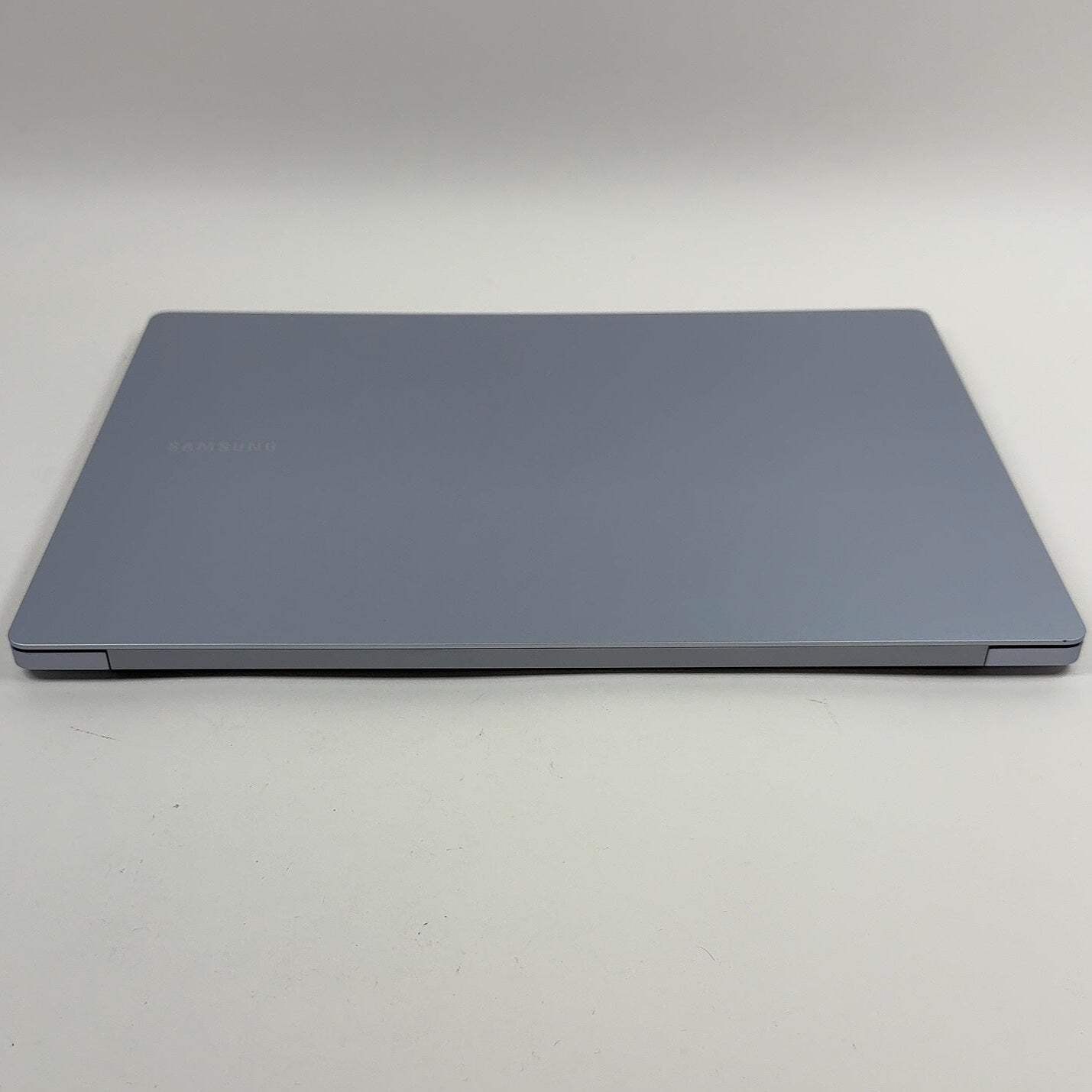 Samsung Galaxy Book4 Edge NP960XMA 16″ Snapdragon X Elite 16GB RAM 512GB SSD