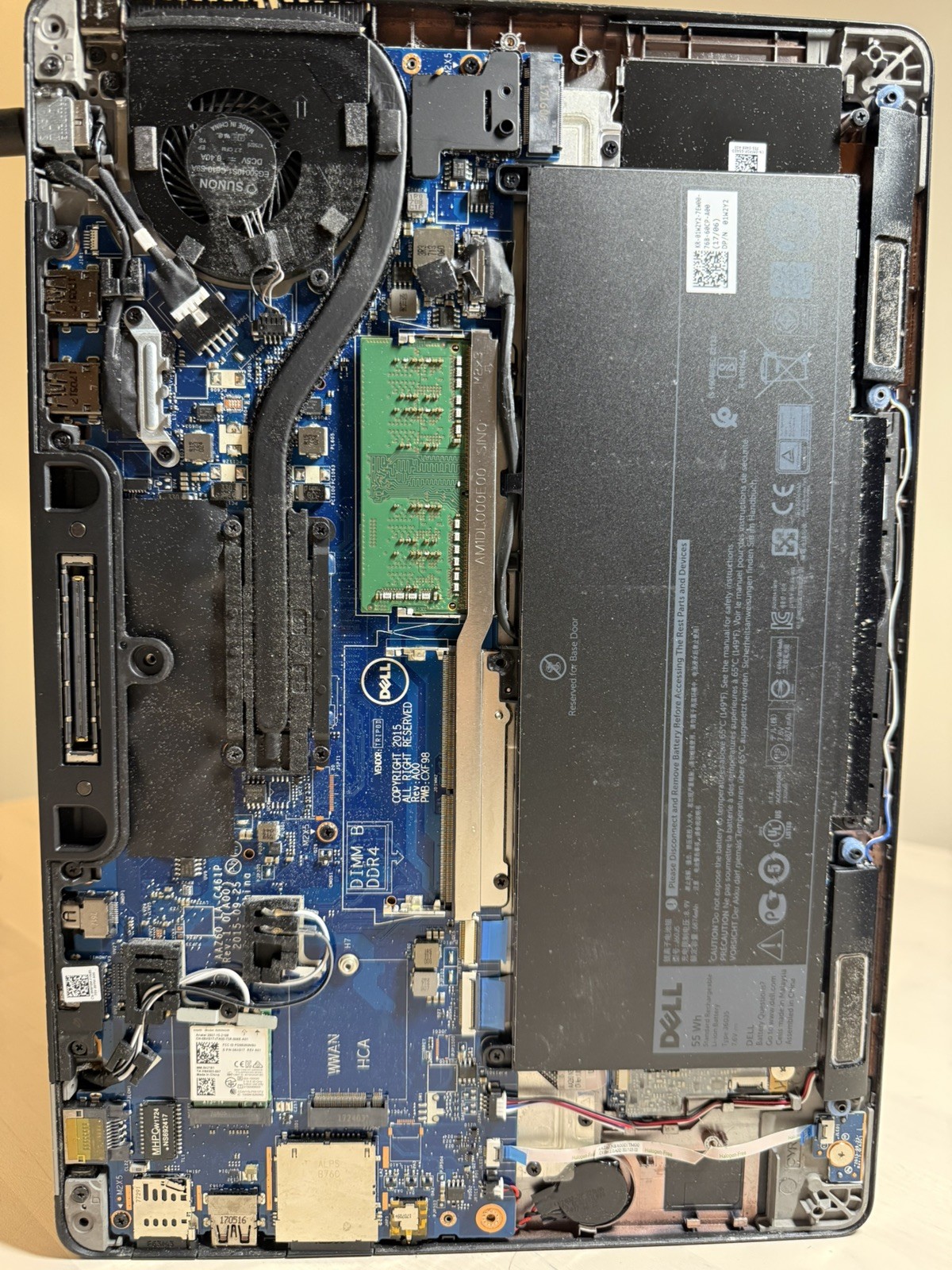 Dell Latitude E7470 Laptop Intel Core i7 6th Gen No HD/OS/AC Adapter