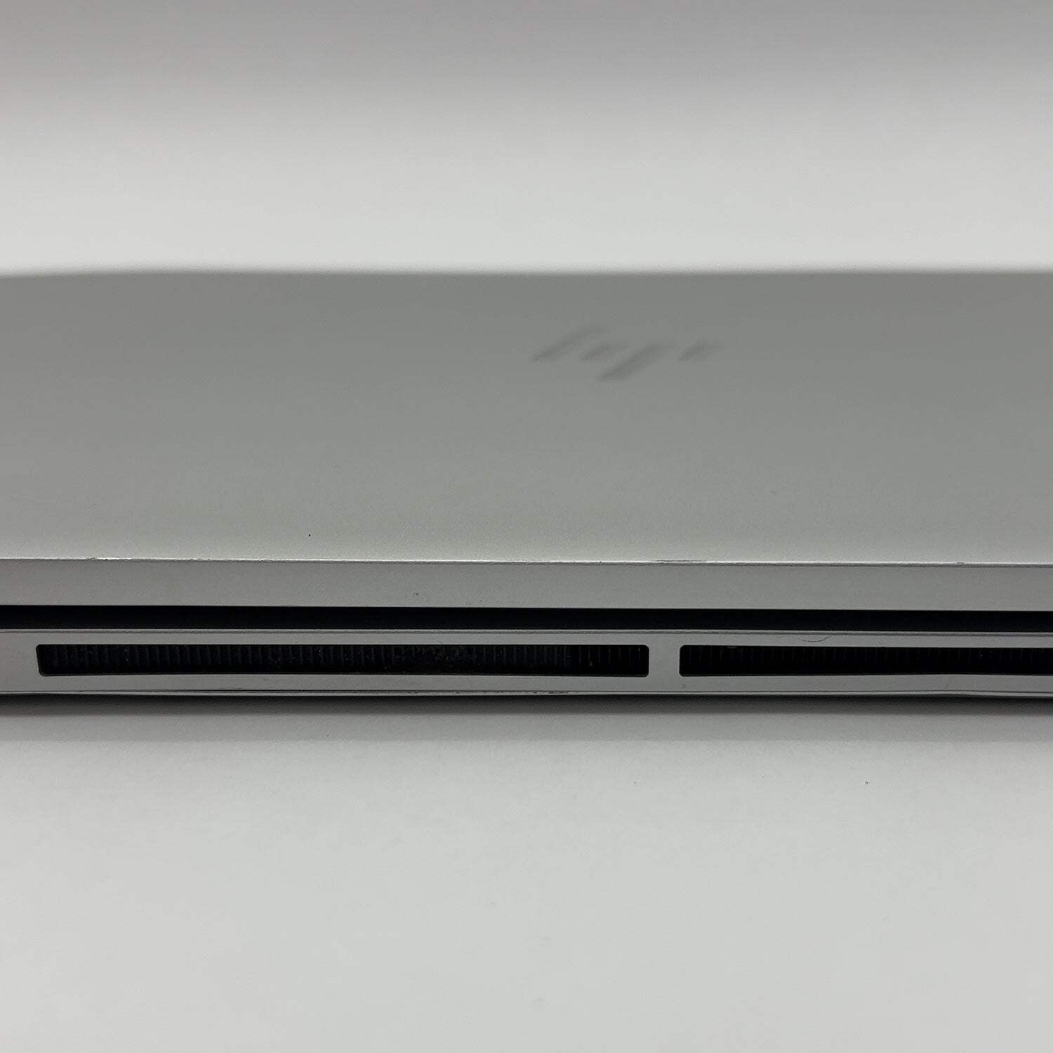 HP Envy x360 15M-ED0013DX 15.6″ i5-1035G1 1.0GHz 8GB RAM 256GB SSD