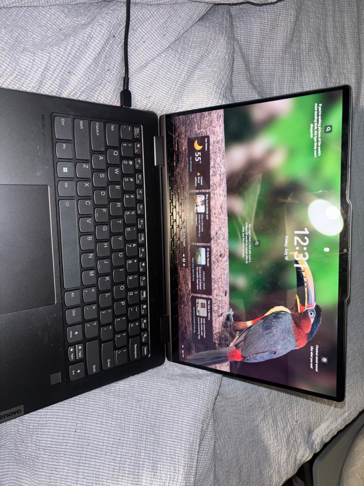 Lenovo Yoga 7i 2-in-1 16IRL8 16″ i7-1355U 1.7GHz 16GB RAM 512GB SSD