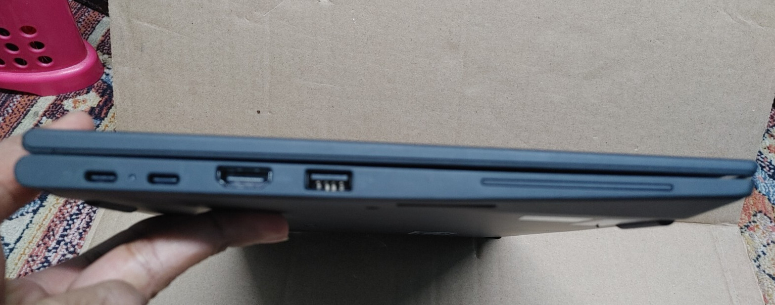 Lenovo ThinkPad X13 Yoga Gen 2 Intel i7-1185G7/ 16GB/512GB SSD/Chips on body***