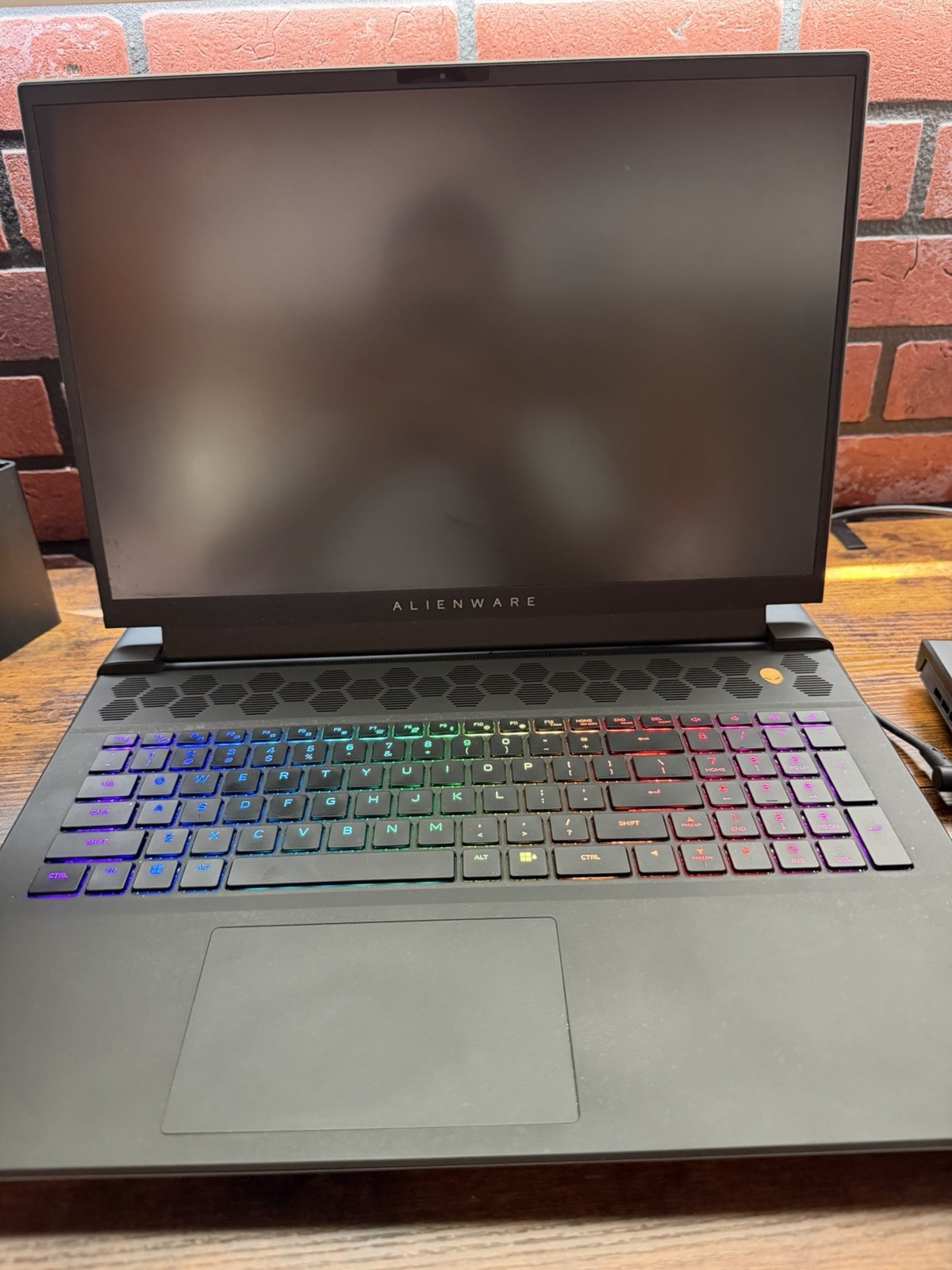 Dell Alienware M18 R1 AMD 18″ Ryzen 9 7945 2.5GHz 32GB RAM 1TB SSD RX 7900M