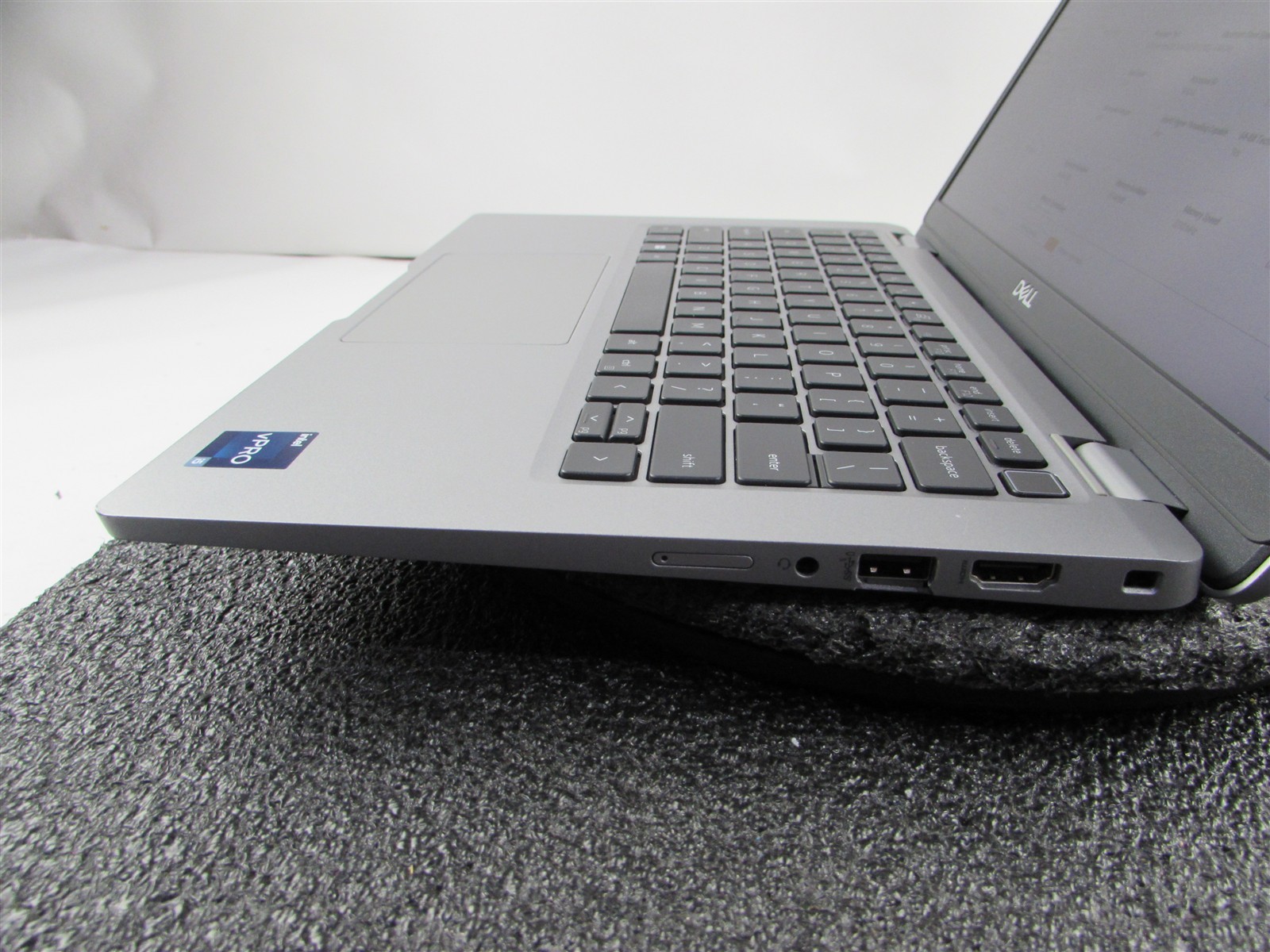 DELL LATITUDE 5330 FHD TOUCHSCREEN I5-1245U 10 CORE 512GB SSD 16GB RAM NO O.S