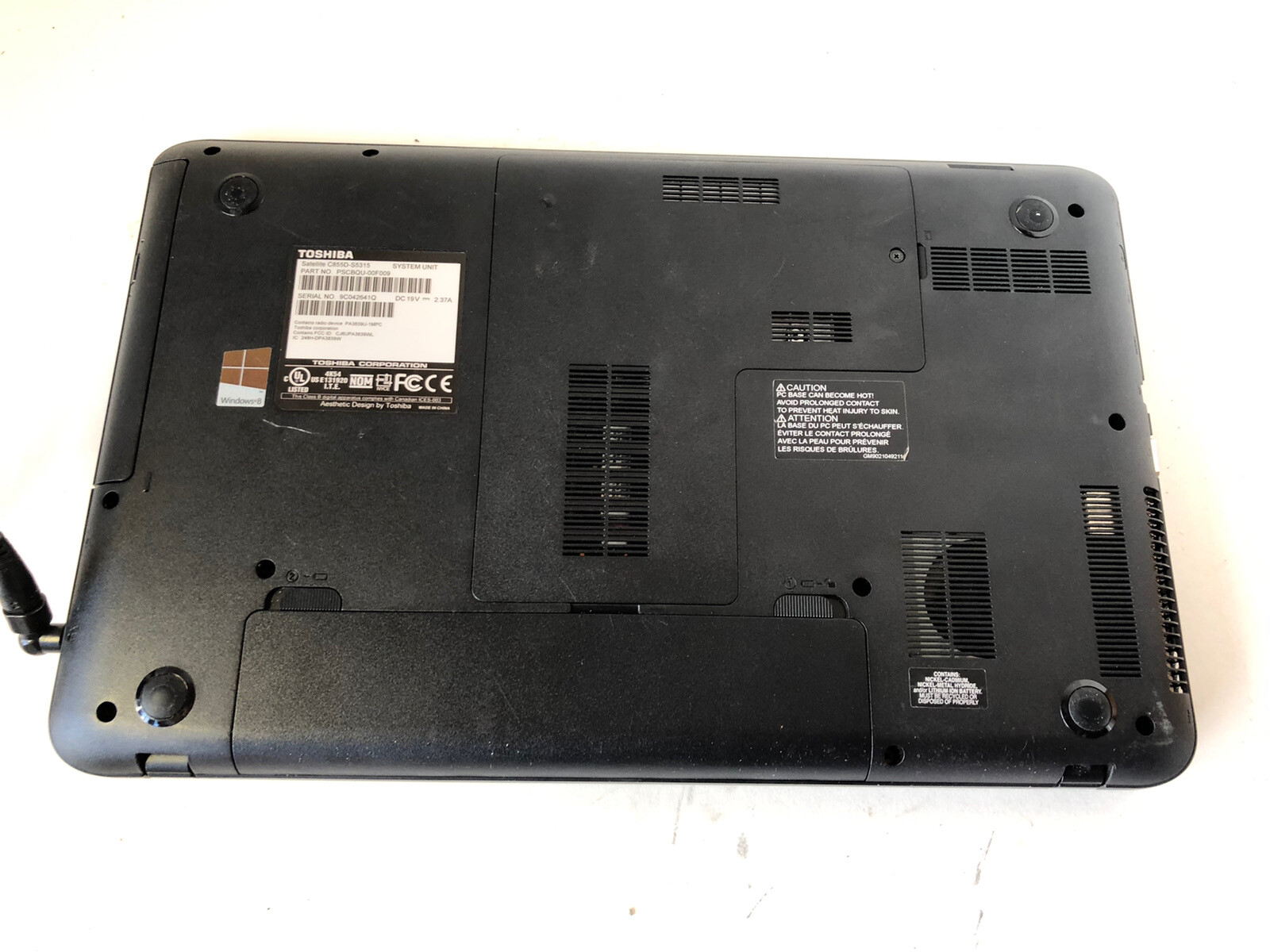TOSHIBA SATELLITE C855D-S5315 PART NO PSCBQU-00F009 LAPTOP AS IS
