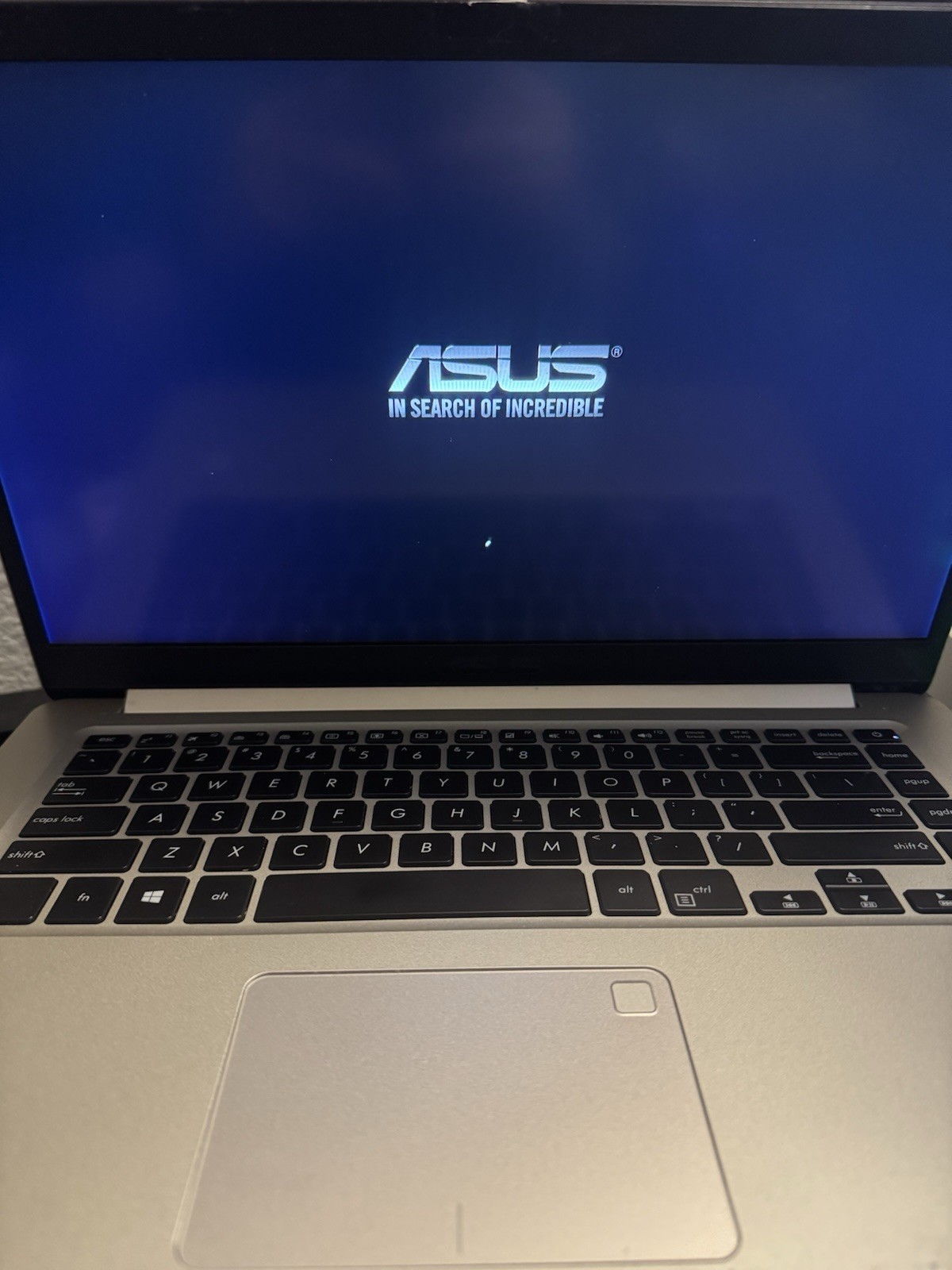 ASUS Vivobook 15 X510 15.6 Inch Intel i5-8250U 16gb Ram 1Tb Storage Win11