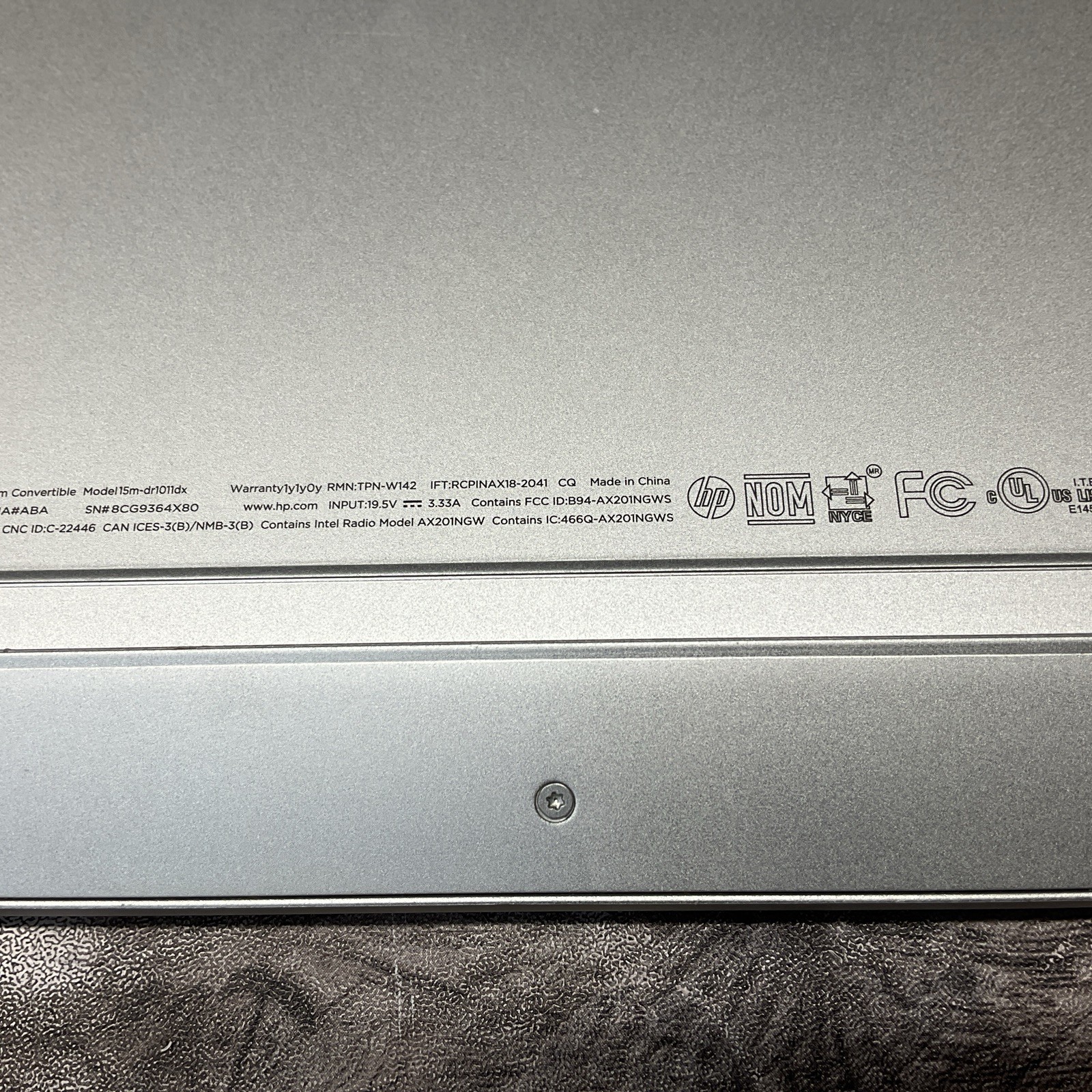 HP Envy 15m Convertible / 16GB Ram / 256GB / Windows 11 / BIG Touchscreen / 61F